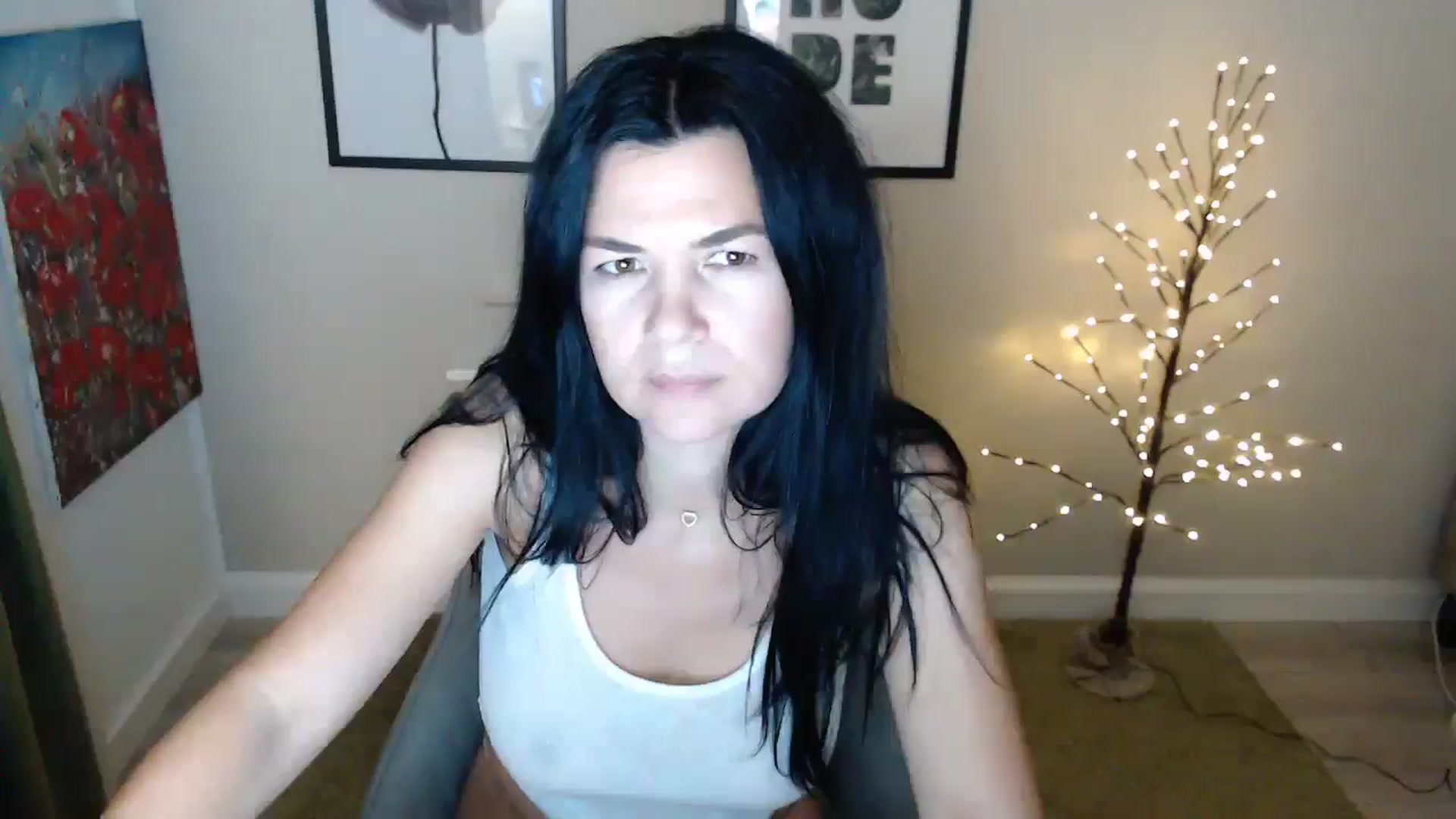 Gallery image thumbnail from Darkella's myfreecams stream on, 01/30/2025, 01:54 image 13 of 20