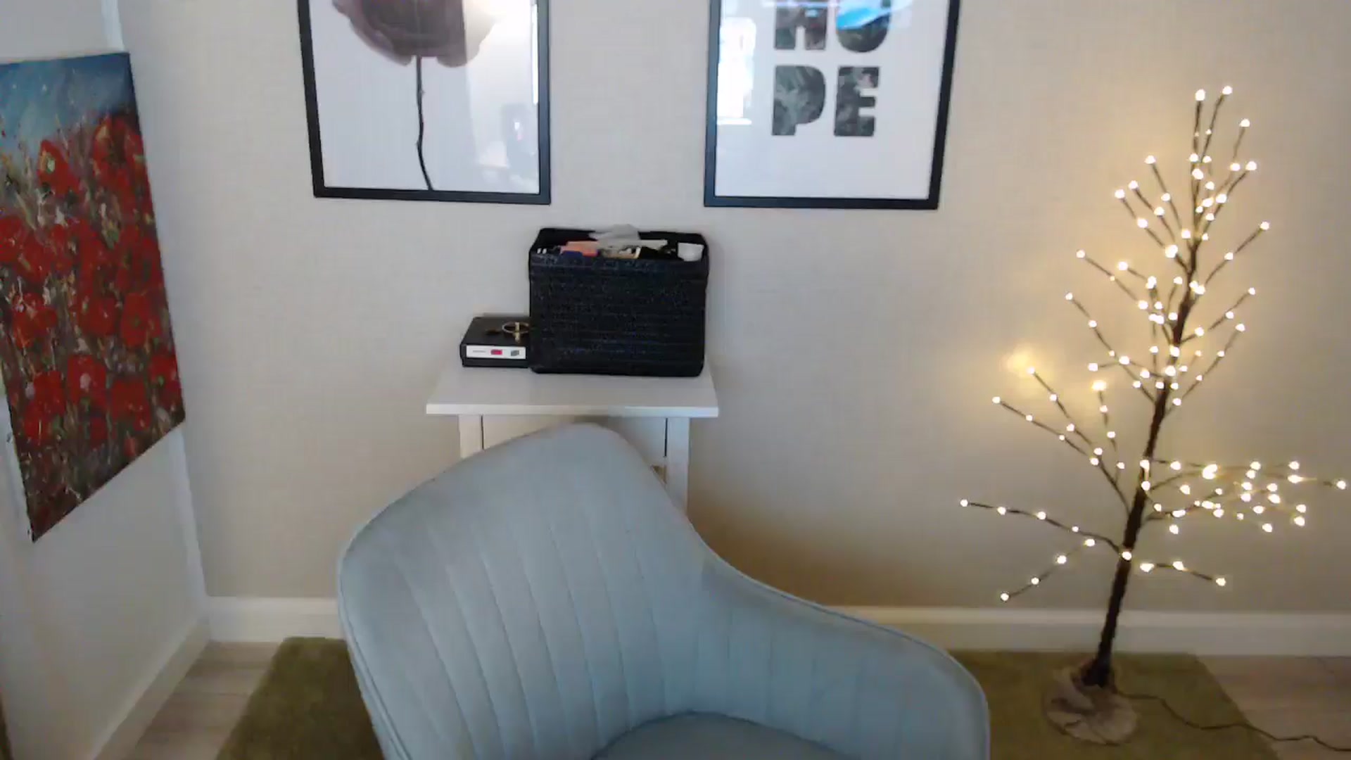 Gallery image thumbnail from Darkella's myfreecams stream on, 02/06/2025, 24:36 image 15 of 20