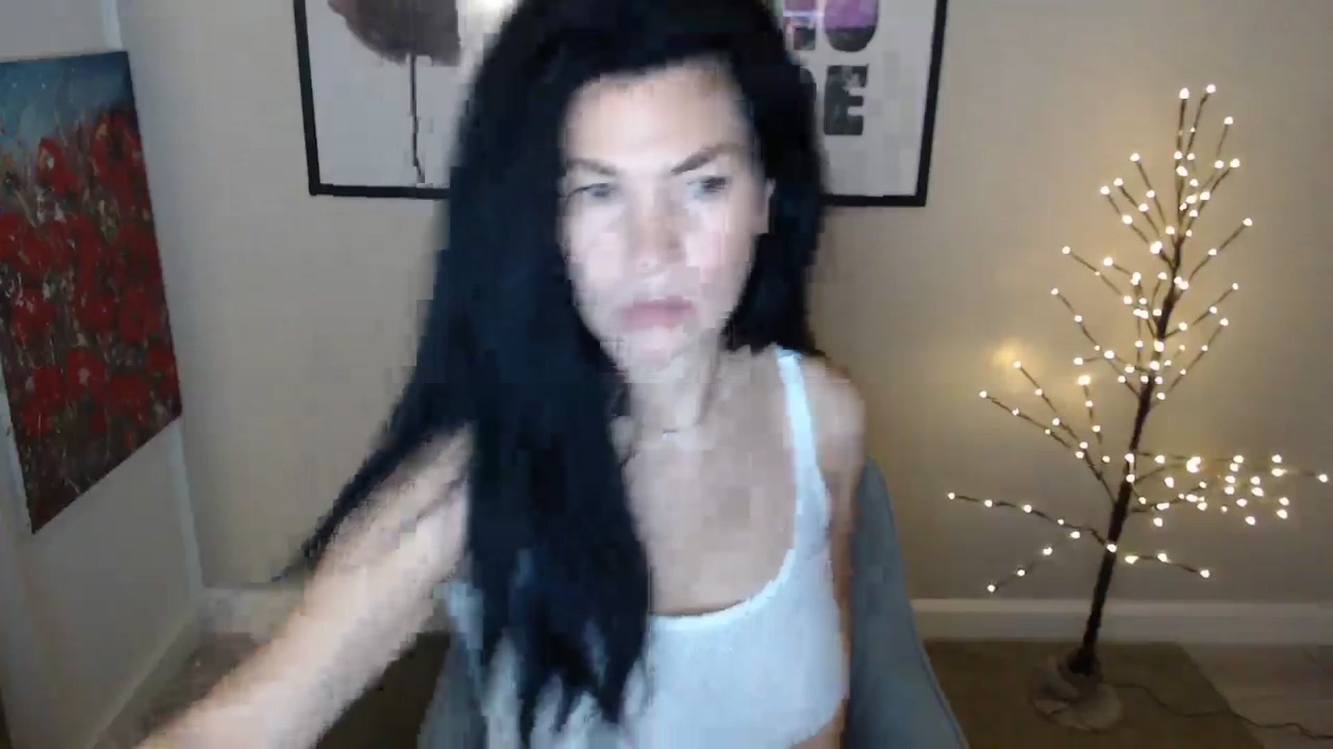 Gallery image thumbnail from Darkella's myfreecams stream on, 02/06/2025, 24:36 image 6 of 20