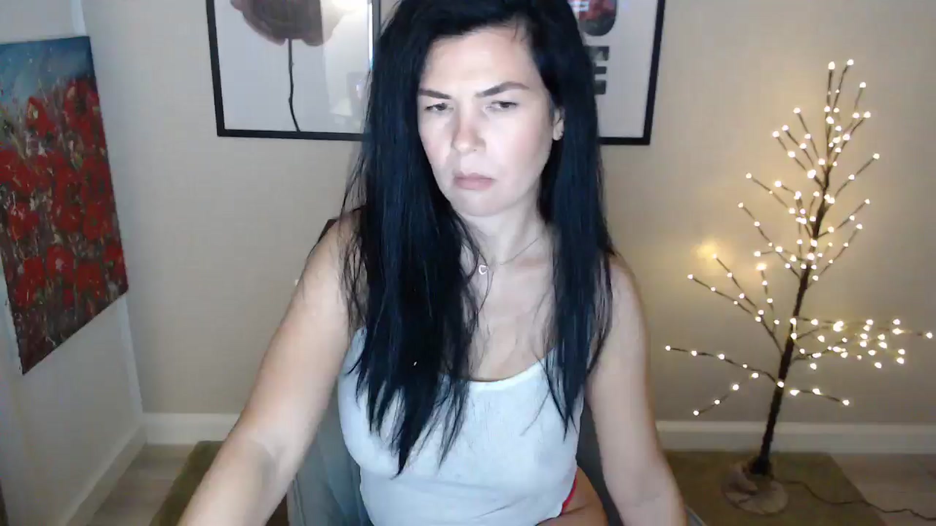 Gallery image thumbnail from Darkella's myfreecams stream on, 02/06/2025, 24:36 image 19 of 20