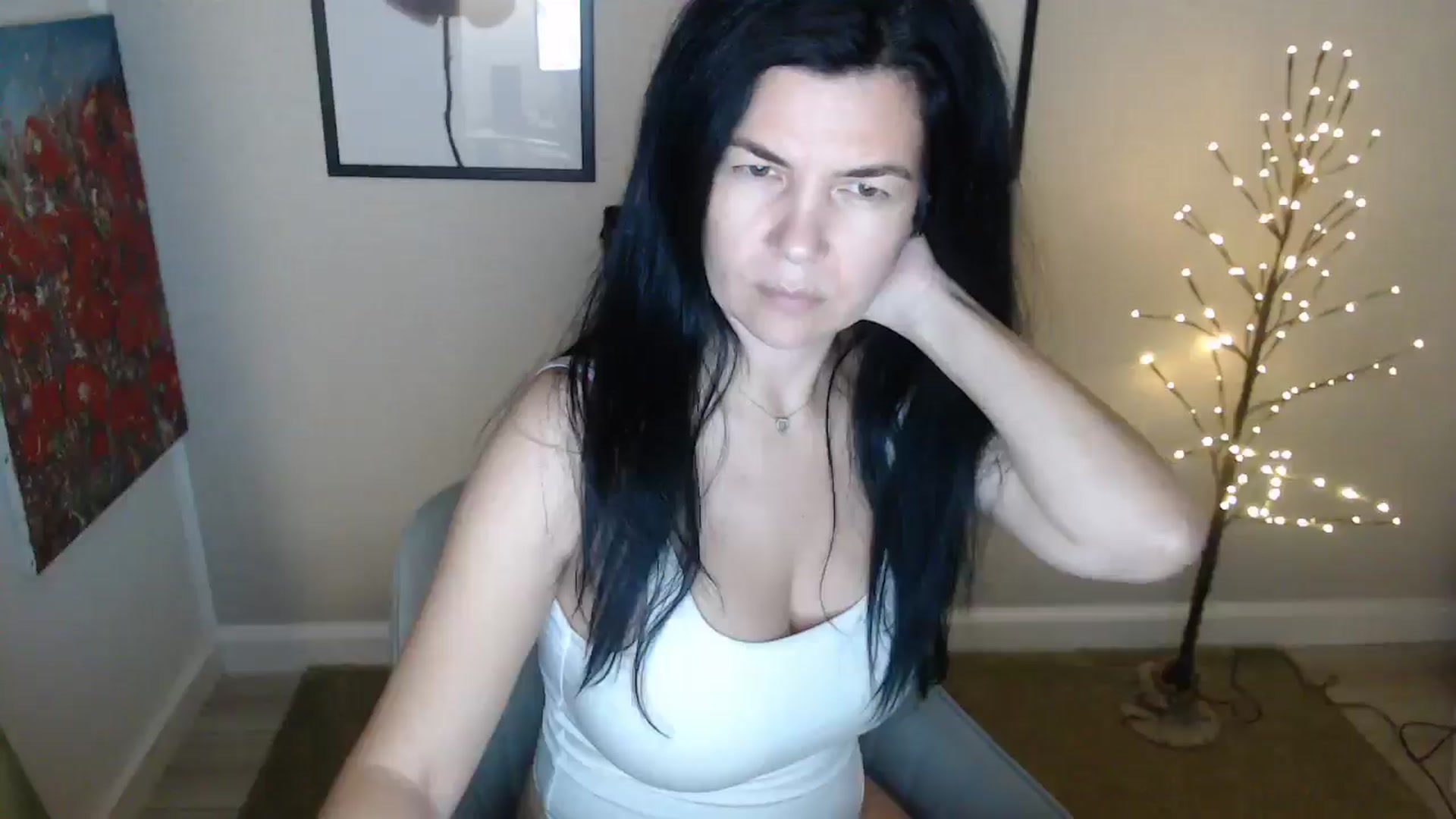 Gallery image thumbnail from Darkella's myfreecams stream on, 02/20/2025, 01:44 image 13 of 20