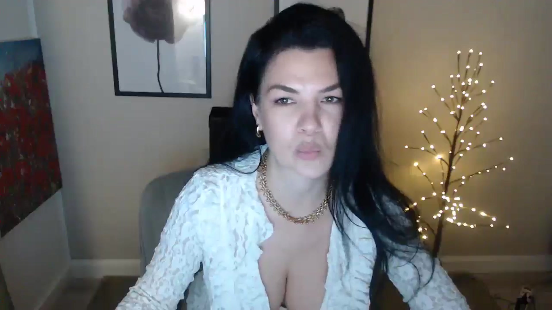 Gallery image thumbnail from Darkella's myfreecams stream on, 02/22/2025, 24:30 image 8 of 20