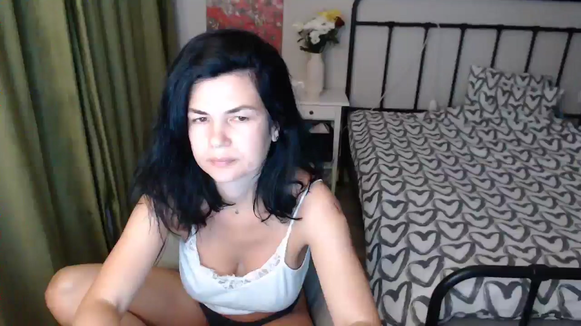 Gallery image thumbnail from Darkella's myfreecams stream on, 05/26/2025, 23:58 image 17 of 20