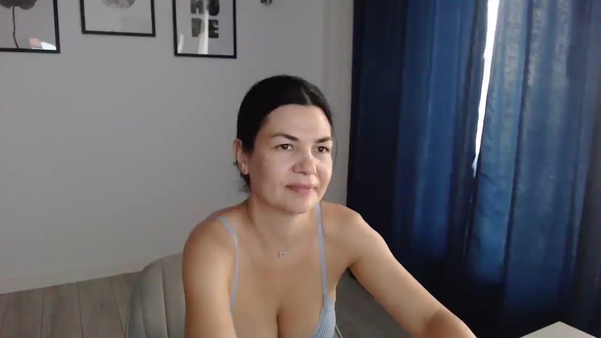 Gallery image thumbnail from Darkella's myfreecams stream on, 07/10/2025, 16:20 image 19 of 20