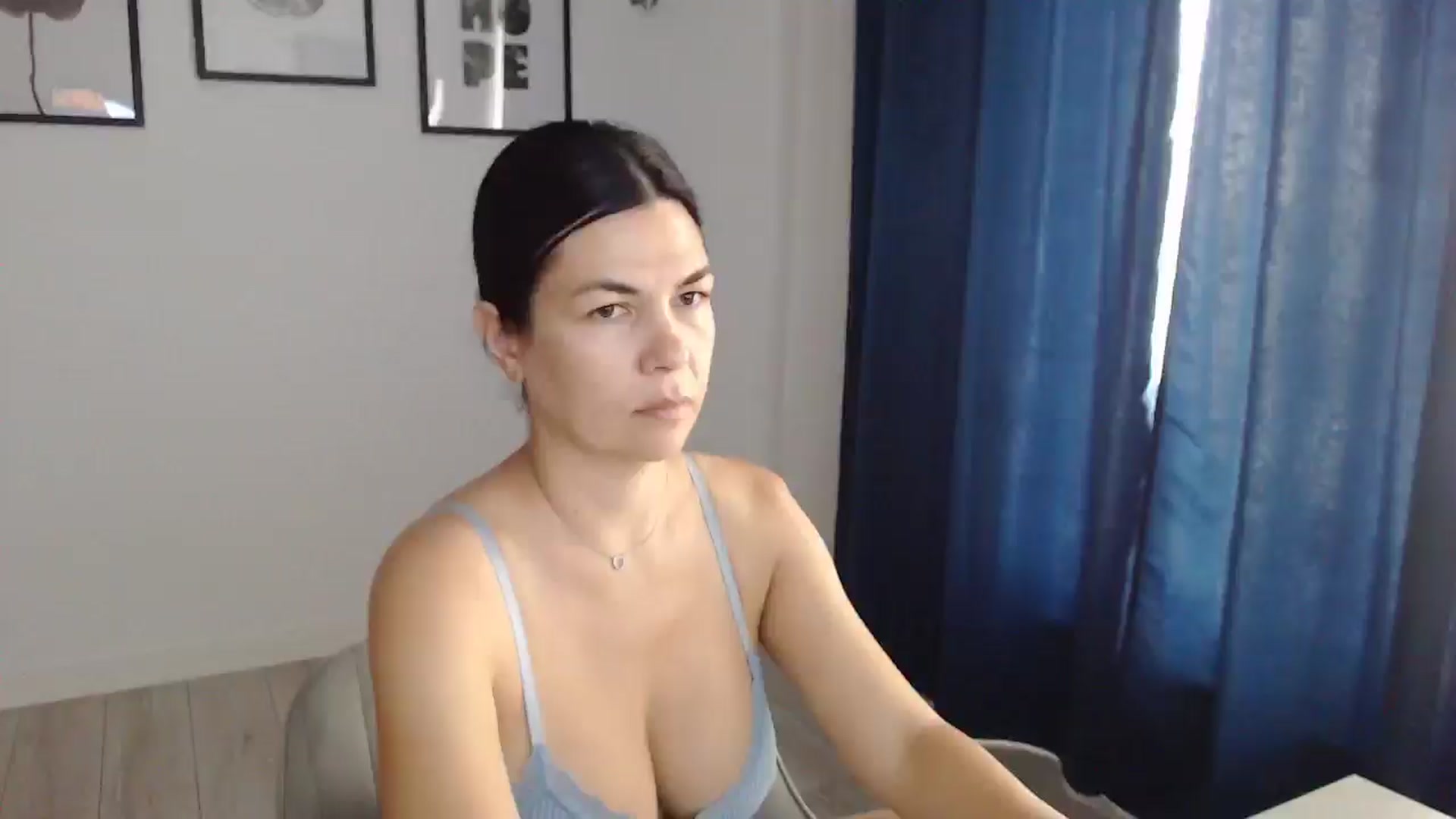 Gallery image thumbnail from Darkella's myfreecams stream on, 07/10/2025, 16:20 image 1 of 20