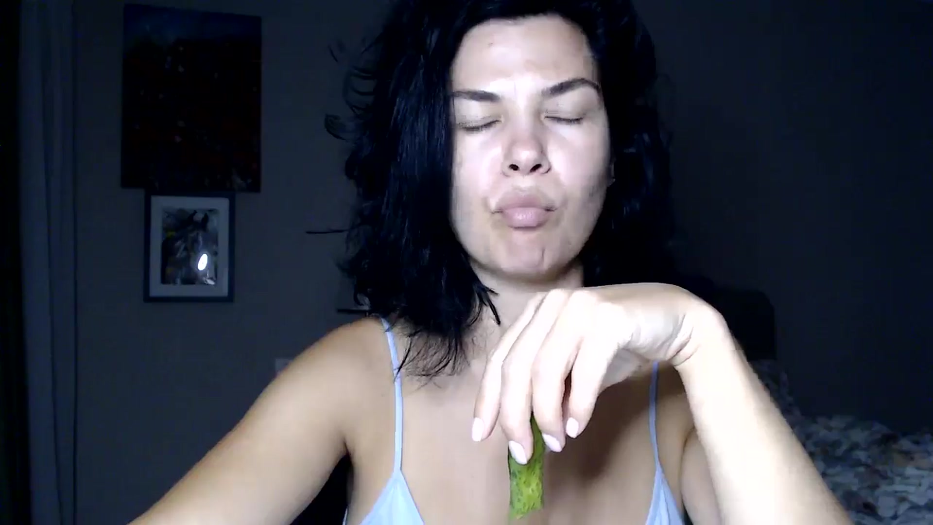 Gallery image thumbnail from Darkella's myfreecams stream on, 08/31/2025, 23:03 image 14 of 20
