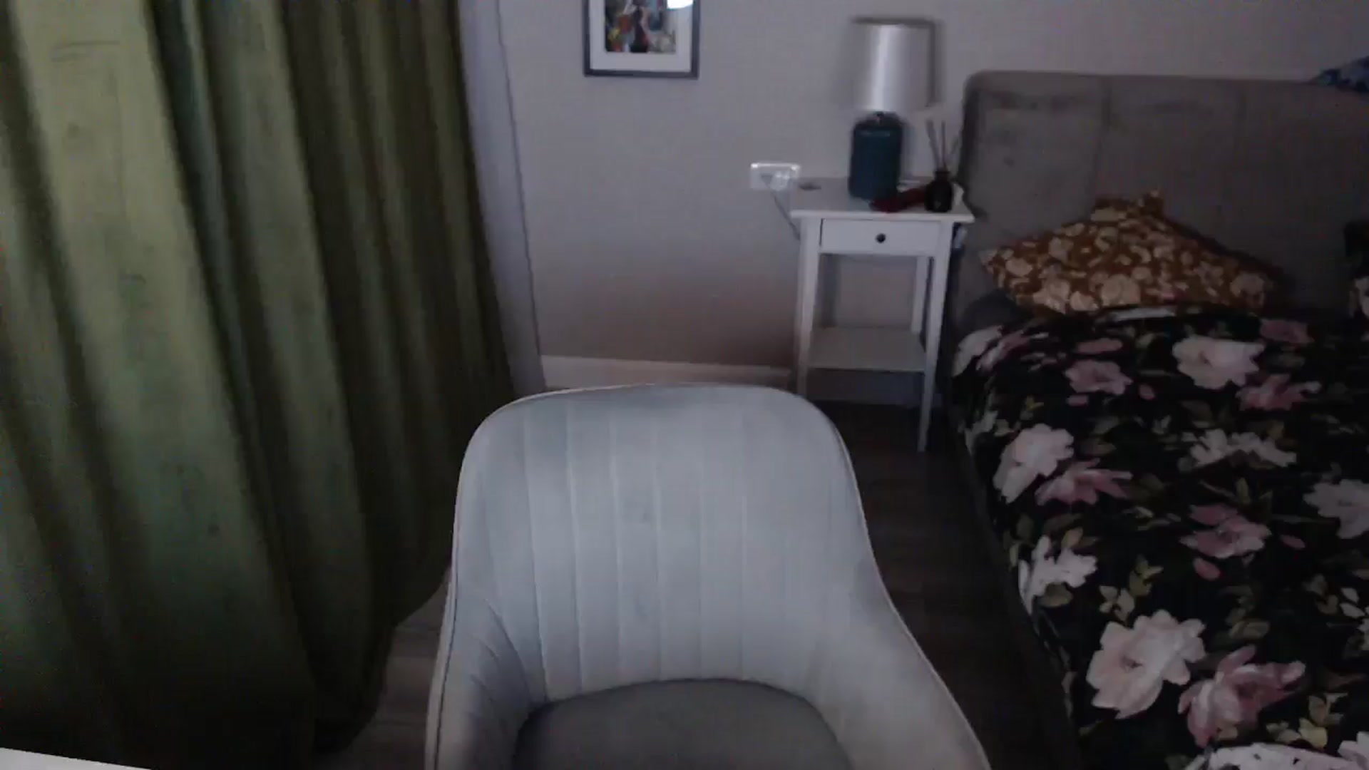 Gallery image thumbnail from Darkella's myfreecams stream on, 09/22/2025, 22:34 image 19 of 20