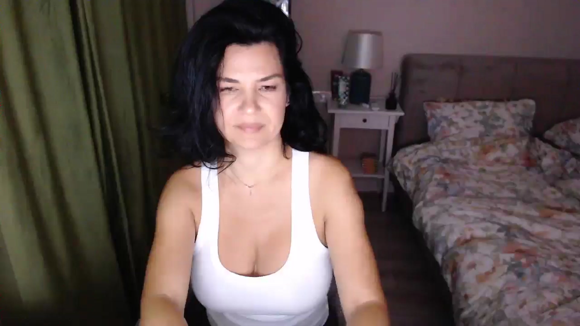 Gallery image thumbnail from Darkella's myfreecams stream on, 10/05/2025, 23:15 image 16 of 20