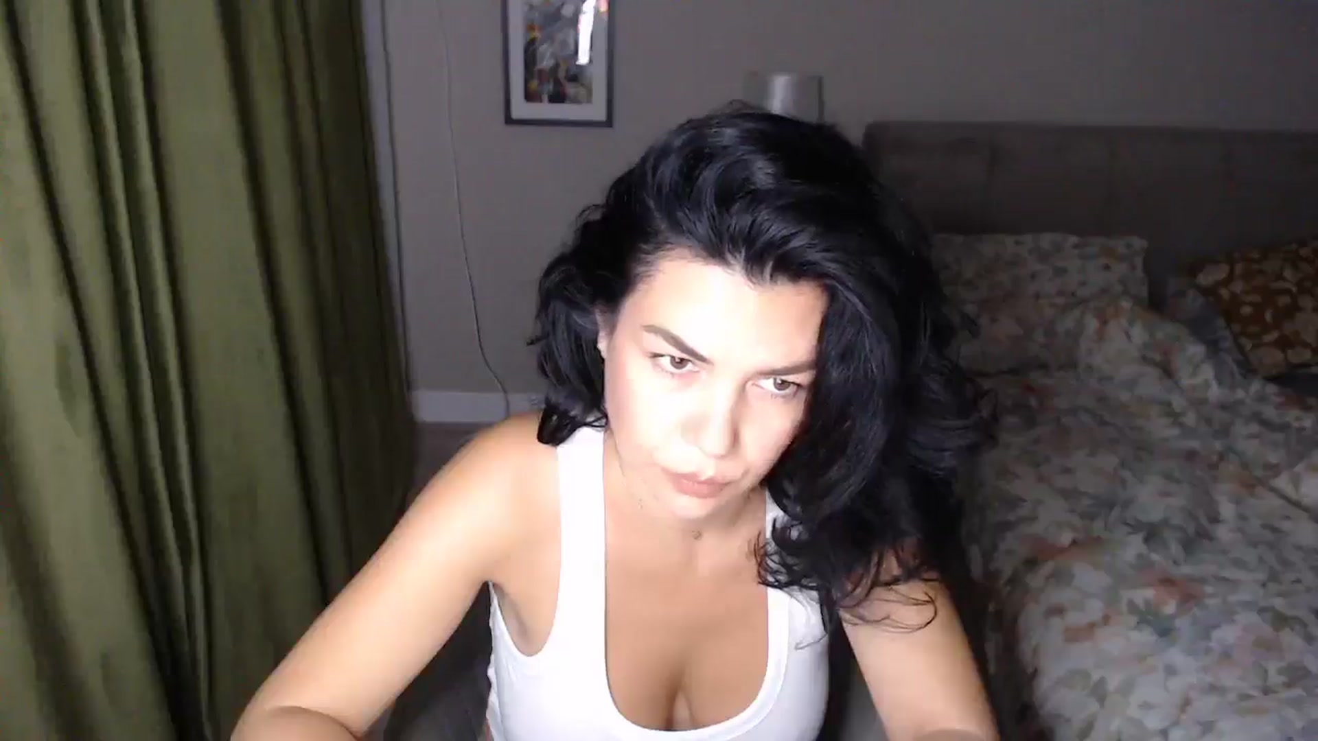 Gallery image thumbnail from Darkella's myfreecams stream on, 10/06/2025, 22:41 image 8 of 20