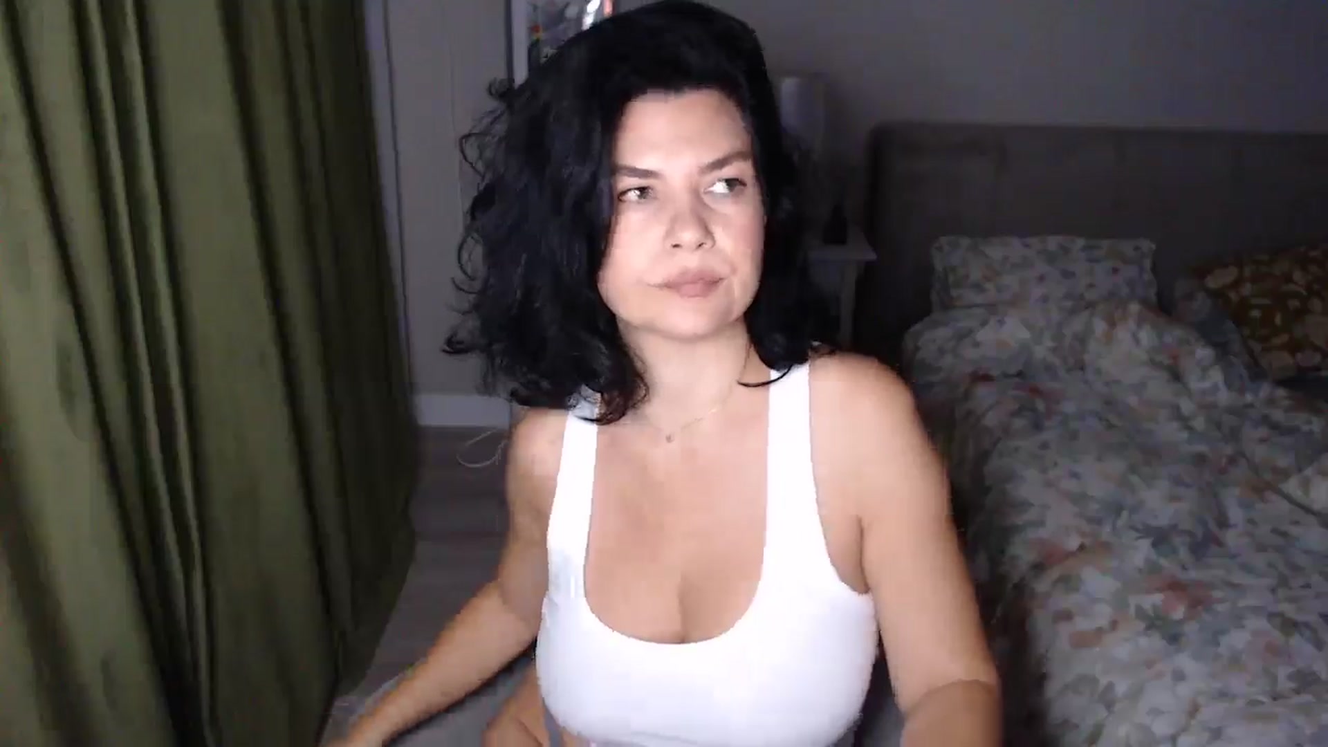 Gallery image thumbnail from Darkella's myfreecams stream on, 10/06/2025, 22:41 image 19 of 20