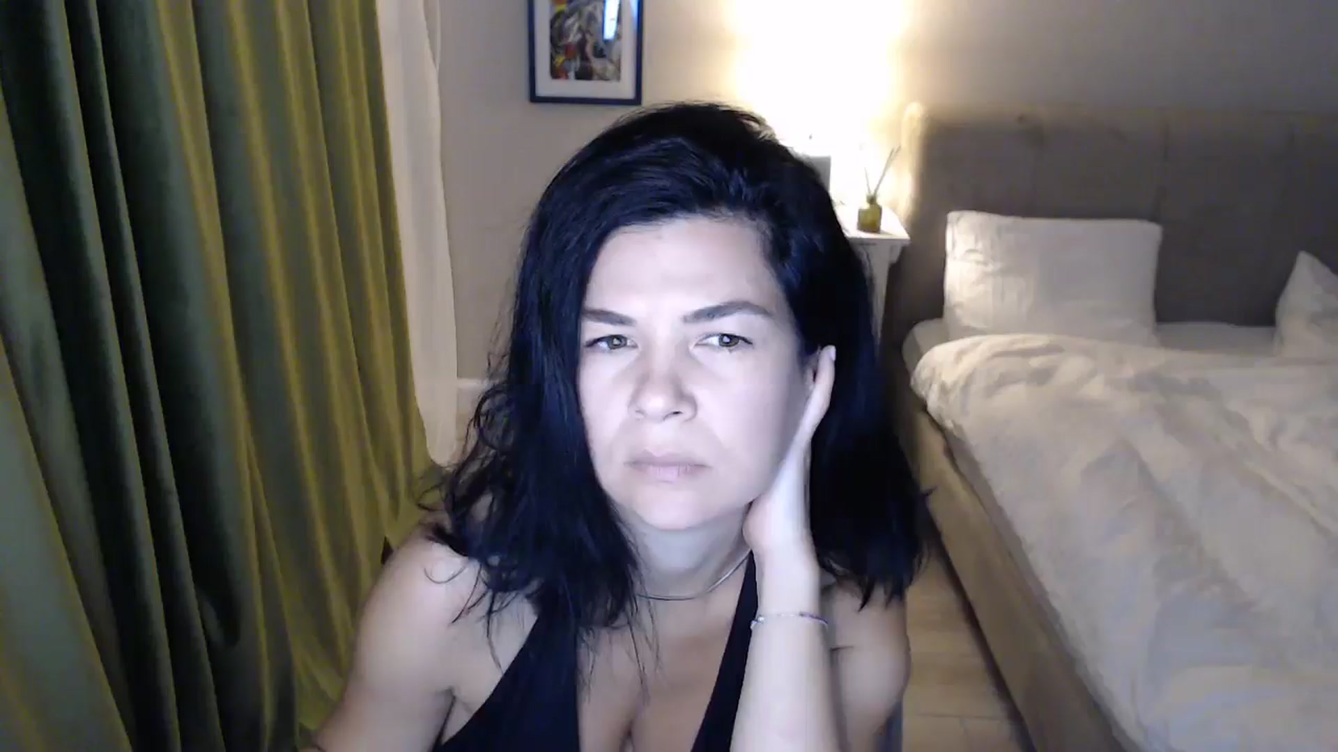 Gallery image thumbnail from Darkella's myfreecams stream on, 10/20/2025, 24:05 image 14 of 20