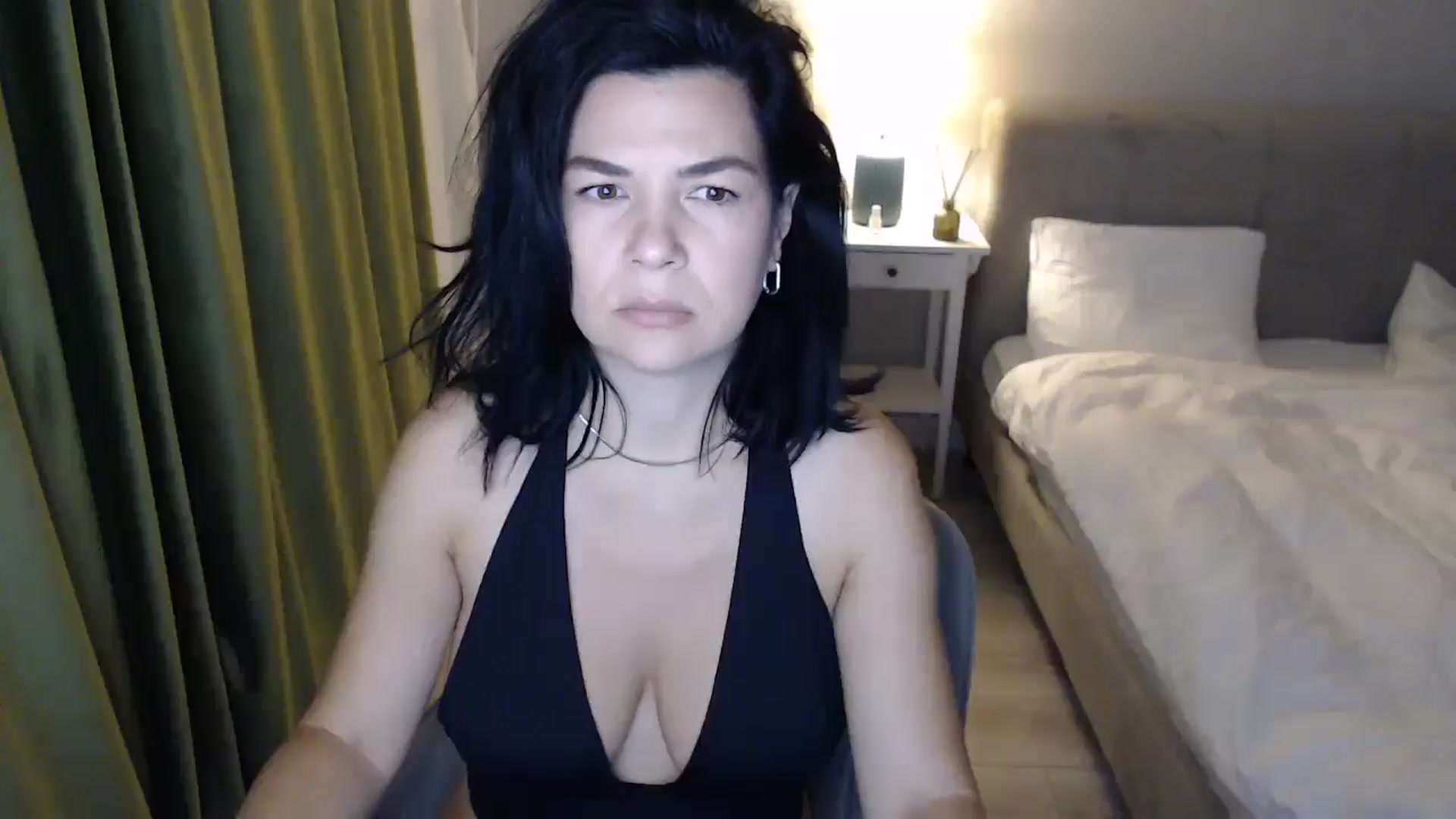 Gallery image thumbnail from Darkella's myfreecams stream on, 10/20/2025, 24:05 image 2 of 20