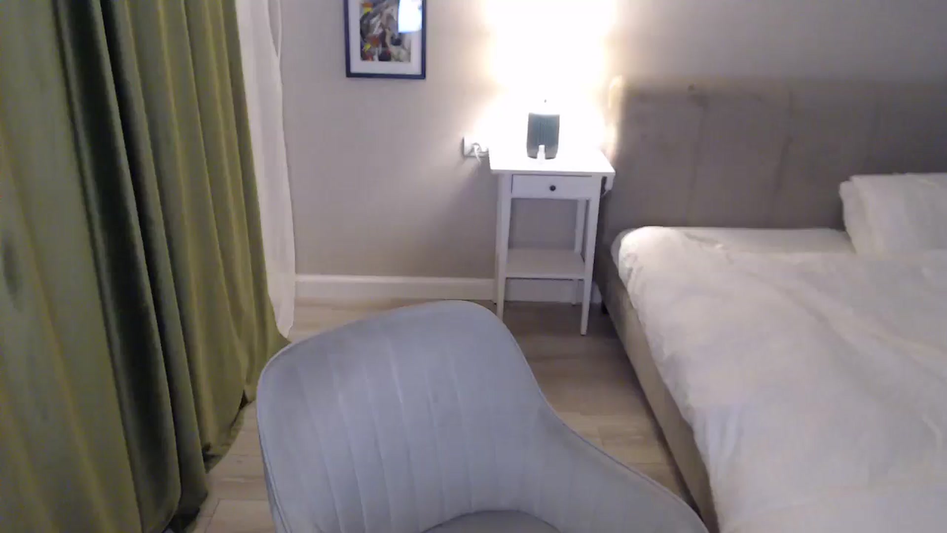 Gallery image thumbnail from Darkella's myfreecams stream on, 10/22/2025, 24:04 image 14 of 20