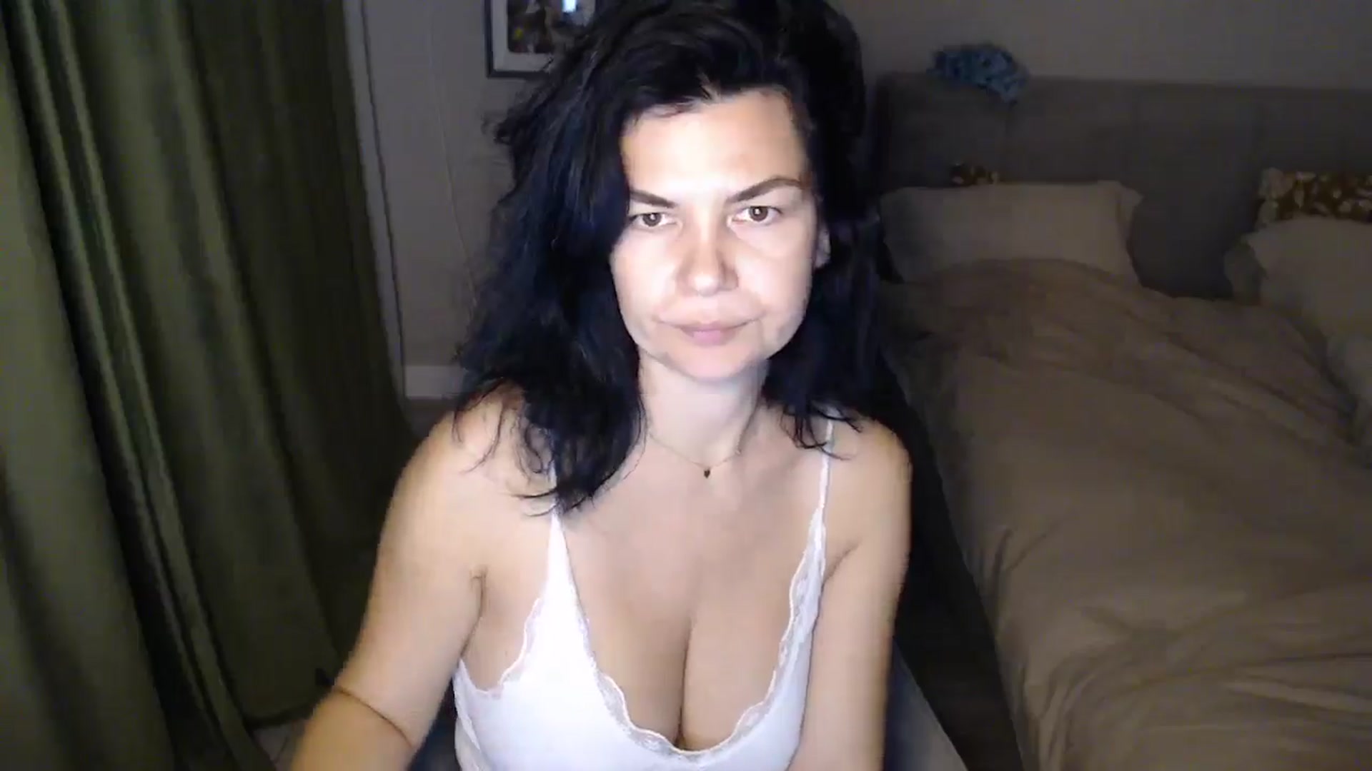 Gallery image thumbnail from Darkella's myfreecams stream on, 10/26/2025, 24:24 image 19 of 20