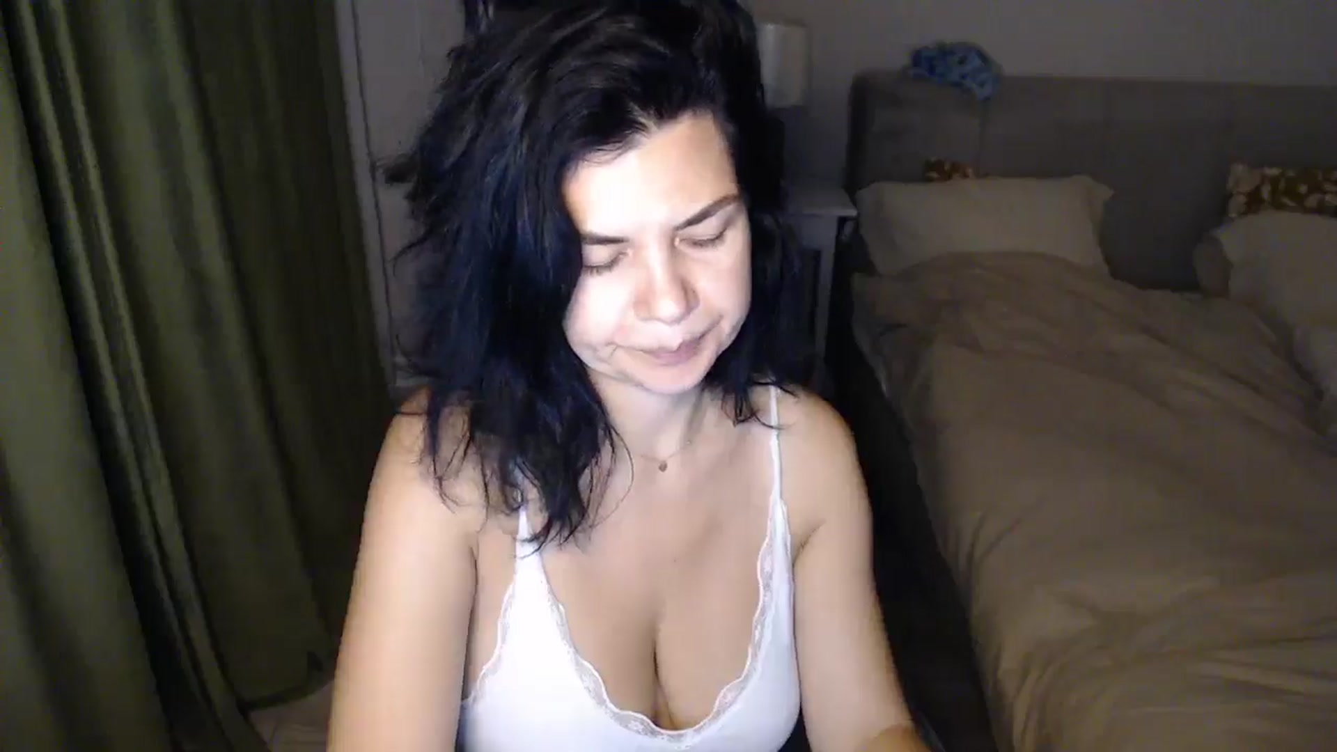 Gallery image thumbnail from Darkella's myfreecams stream on, 10/26/2025, 24:24 image 20 of 20