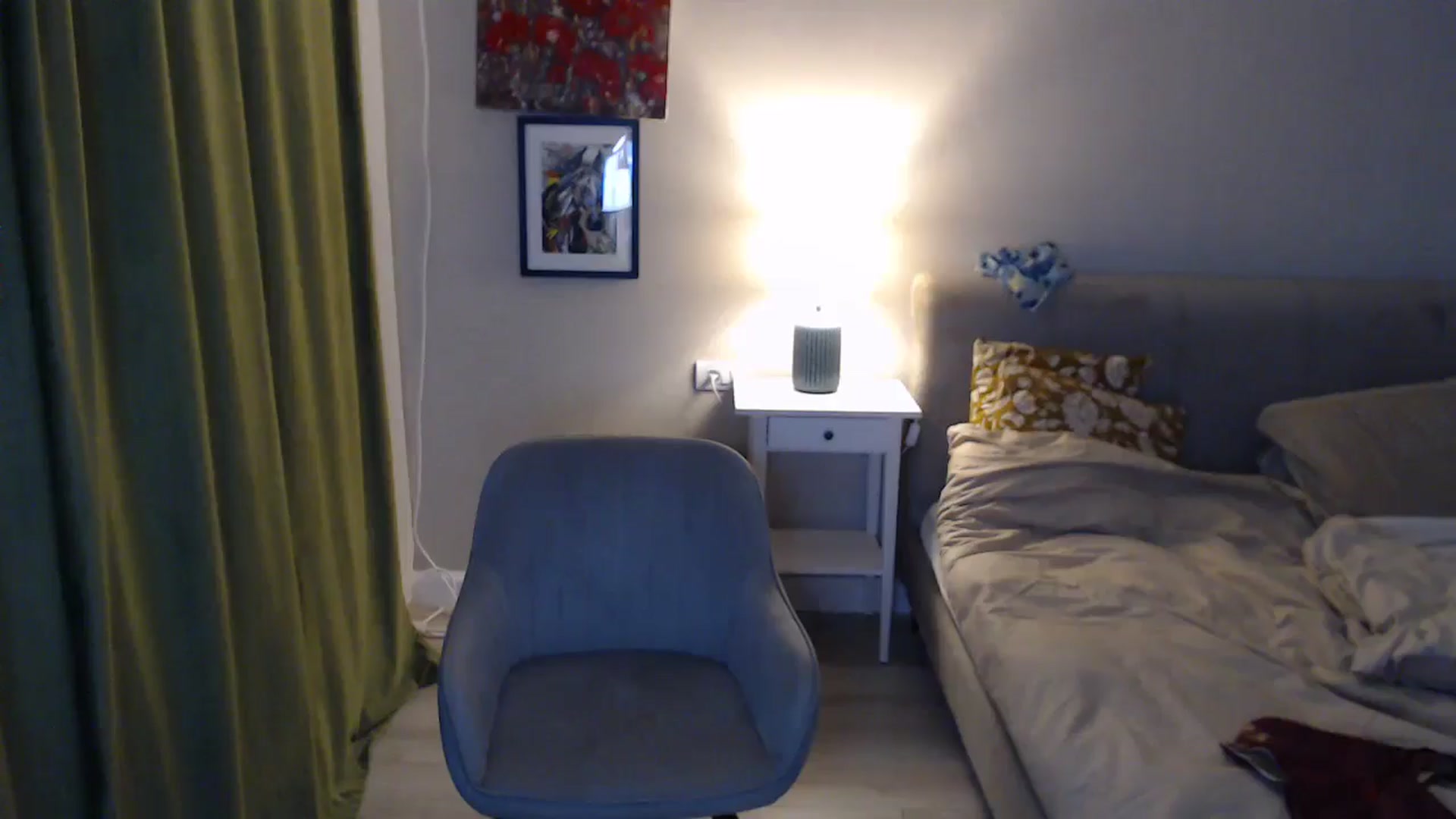 Gallery image thumbnail from Darkella's myfreecams stream on, 10/31/2025, 01:24 image 10 of 20