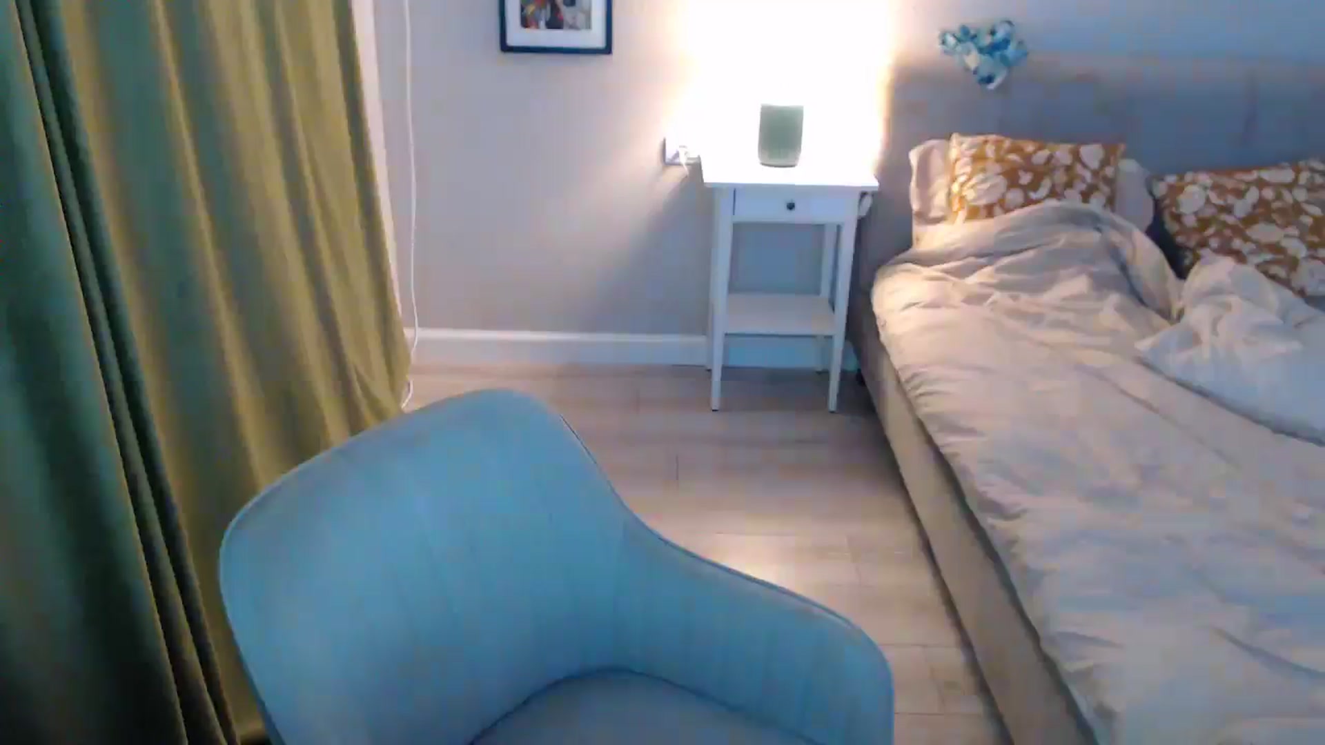 Gallery image thumbnail from Darkella's myfreecams stream on, 11/02/2025, 24:19 image 16 of 20