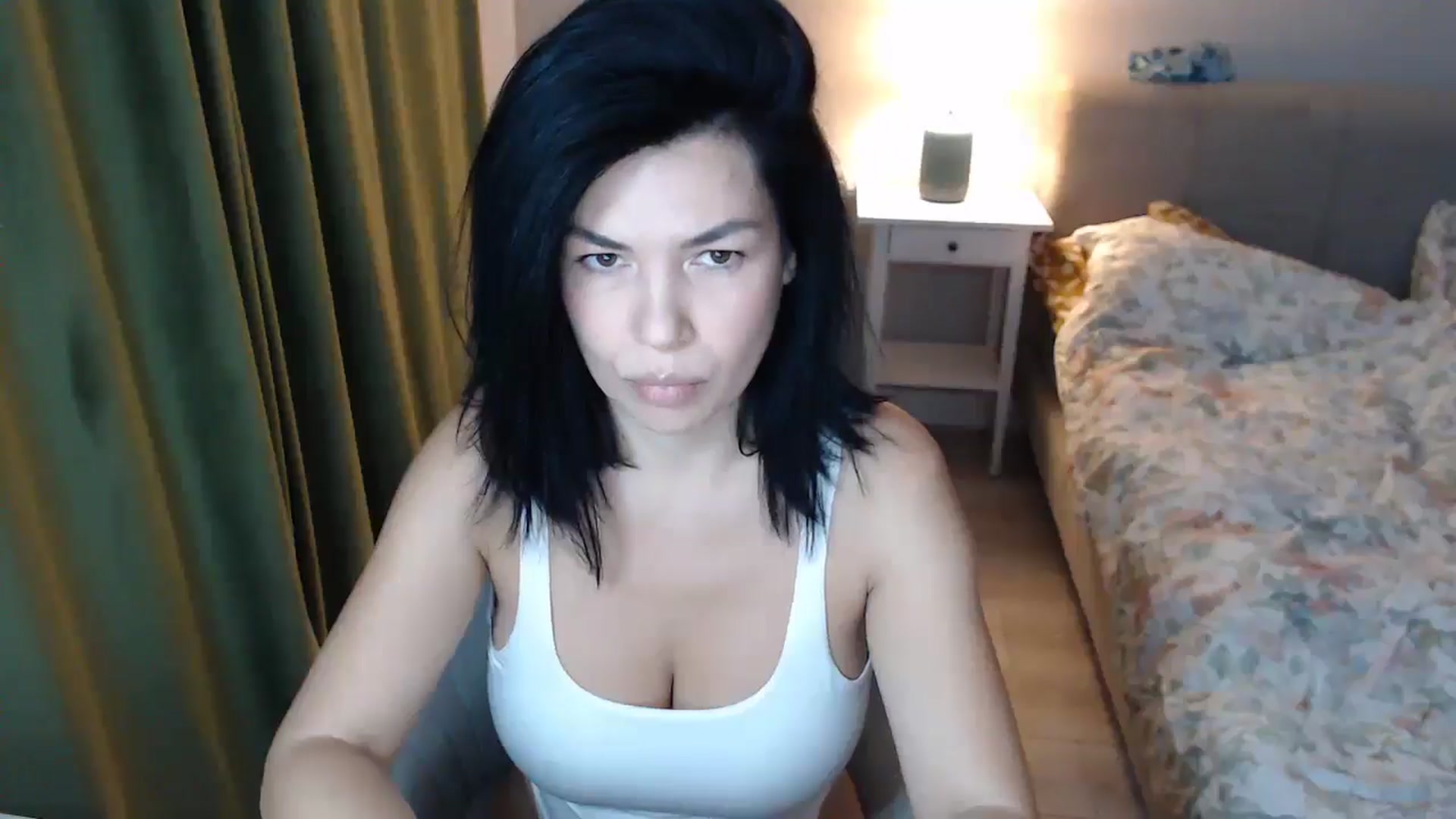 Gallery image thumbnail from Darkella's myfreecams stream on, 11/04/2025, 24:01 image 11 of 20