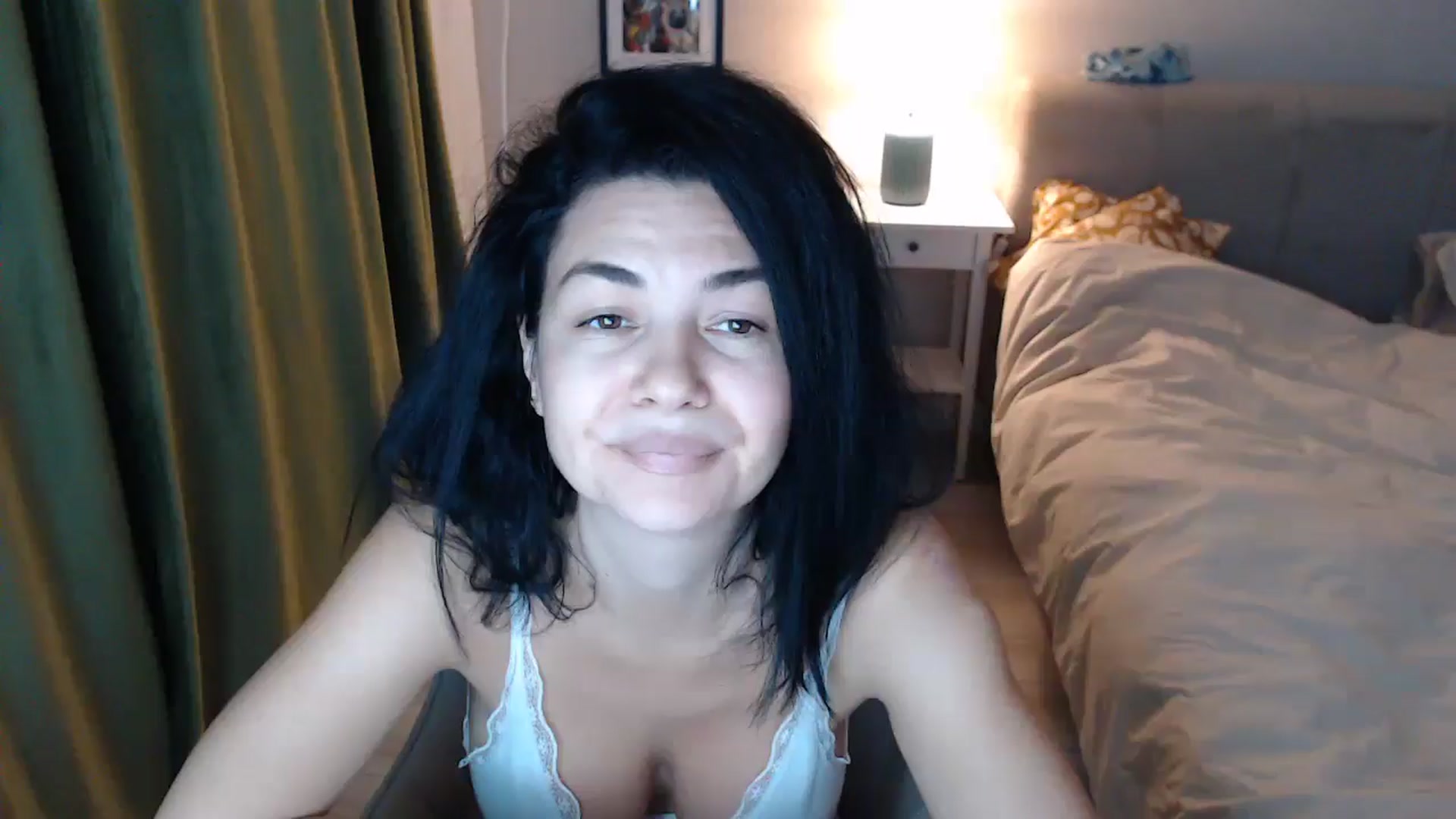 Gallery image thumbnail from Darkella's myfreecams stream on, 11/11/2025, 01:20 image 7 of 20