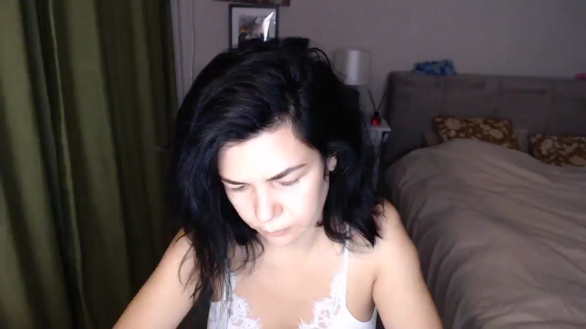 Gallery image thumbnail from Darkella's myfreecams stream on, 11/12/2025, 24:00 image 16 of 20