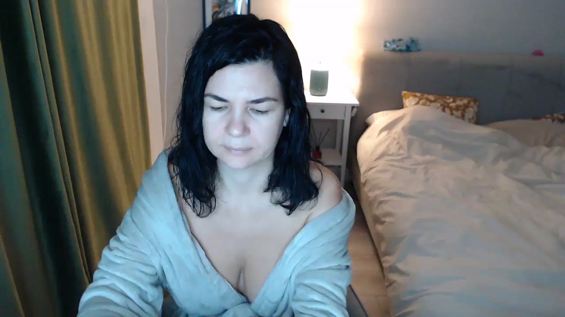 Gallery image thumbnail from Darkella's myfreecams stream on, 11/13/2025, 03:00 image 2 of 20