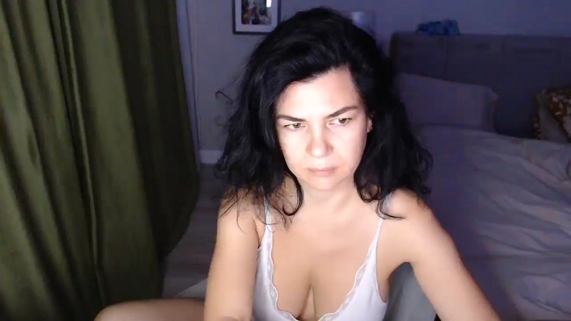 Gallery image thumbnail from Darkella's myfreecams stream on, 11/16/2025, 01:30 image 4 of 20