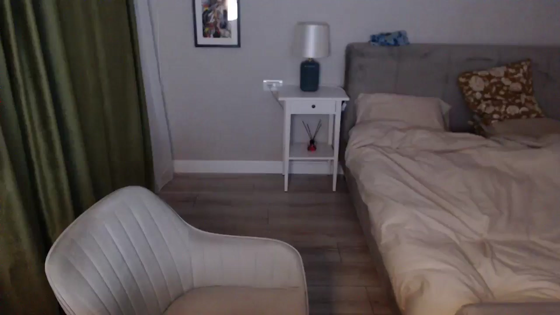 Gallery image thumbnail from Darkella's myfreecams stream on, 11/18/2025, 24:04 image 13 of 20
