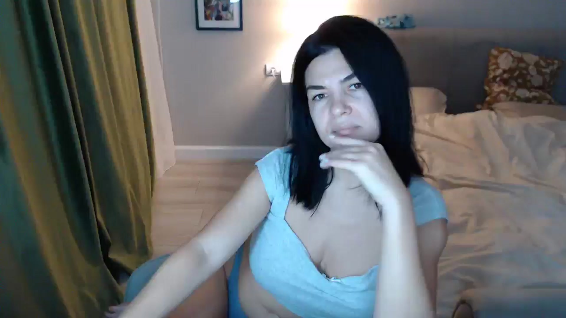 Gallery image thumbnail from Darkella's myfreecams stream on, 11/19/2025, 24:01 image 20 of 20