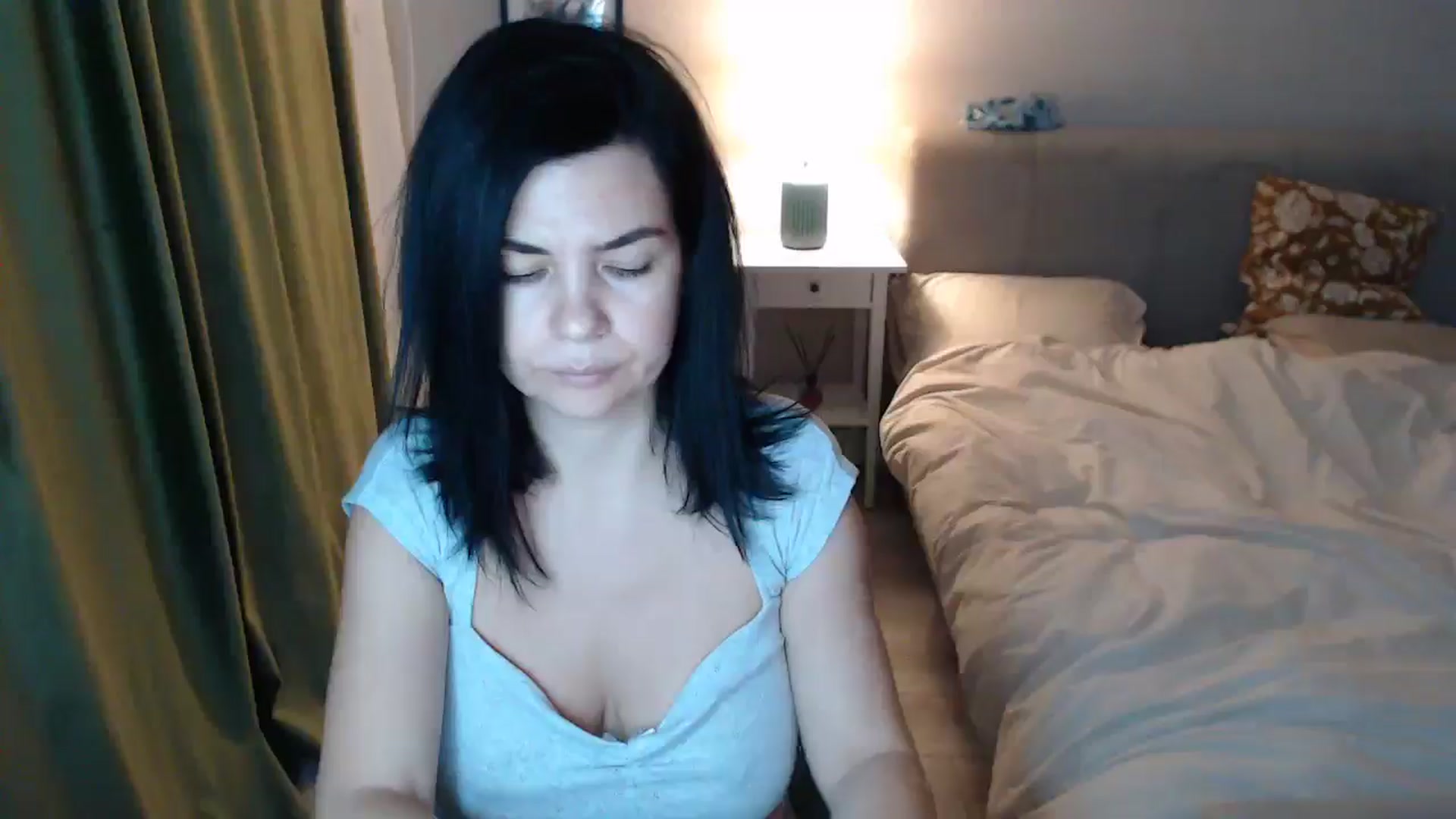 Gallery image thumbnail from Darkella's myfreecams stream on, 11/19/2025, 02:03 image 16 of 20