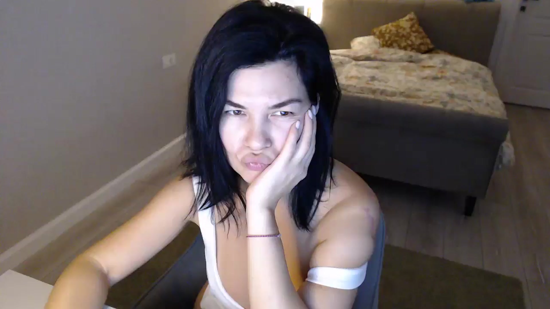 Gallery image thumbnail from Darkella's myfreecams stream on, 11/24/2025, 24:50 image 1 of 20