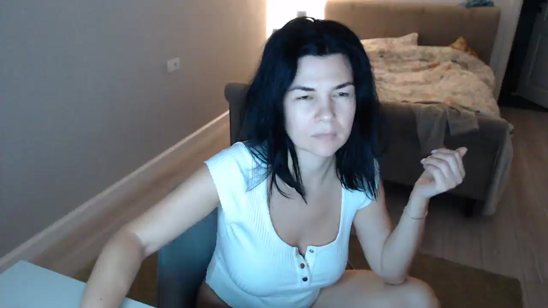 Gallery image thumbnail from Darkella's myfreecams stream on, 11/25/2025, 08:07 image 16 of 20