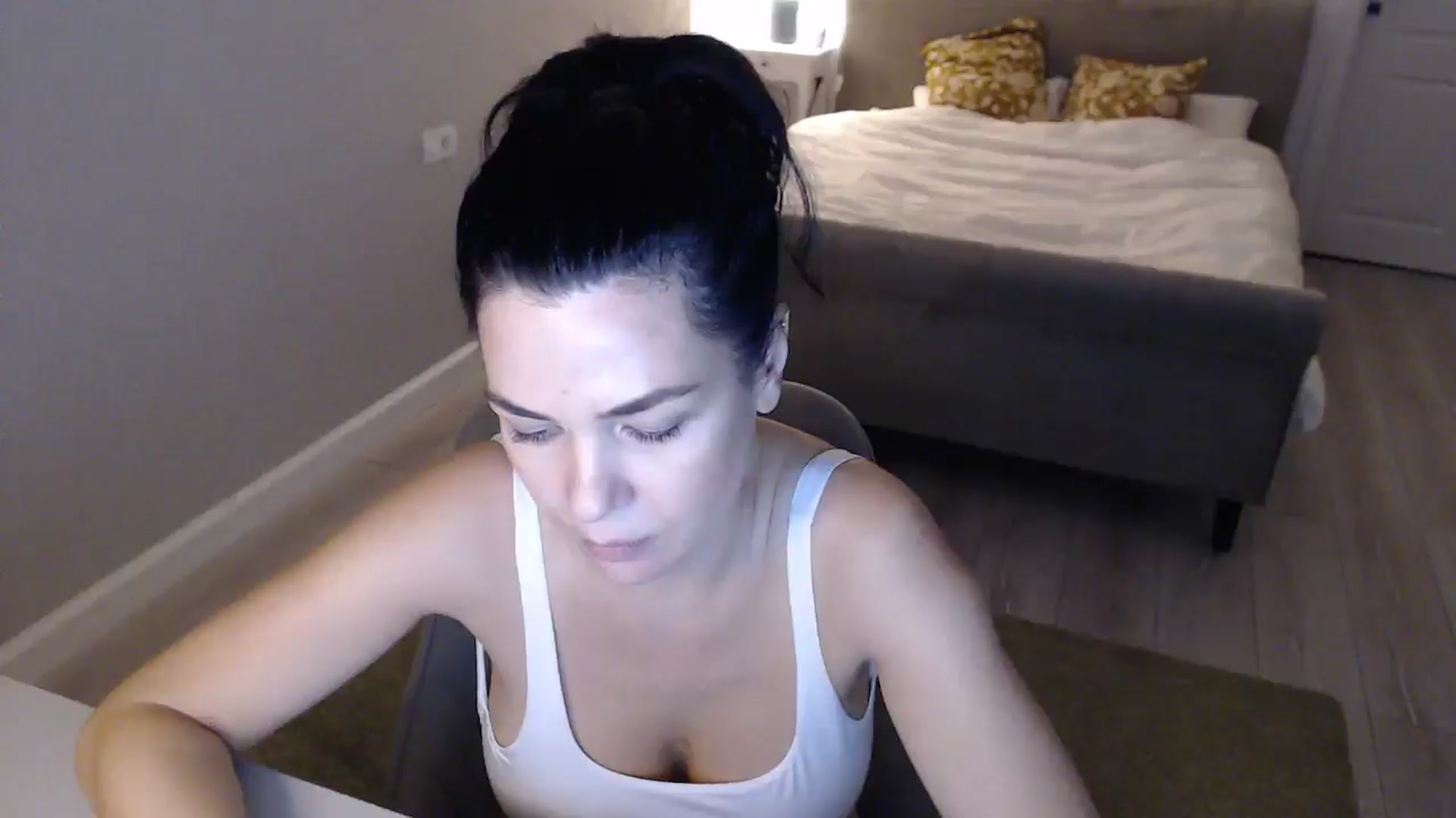 Gallery image thumbnail from Darkella's myfreecams stream on, 12/01/2025, 02:14 image 16 of 20