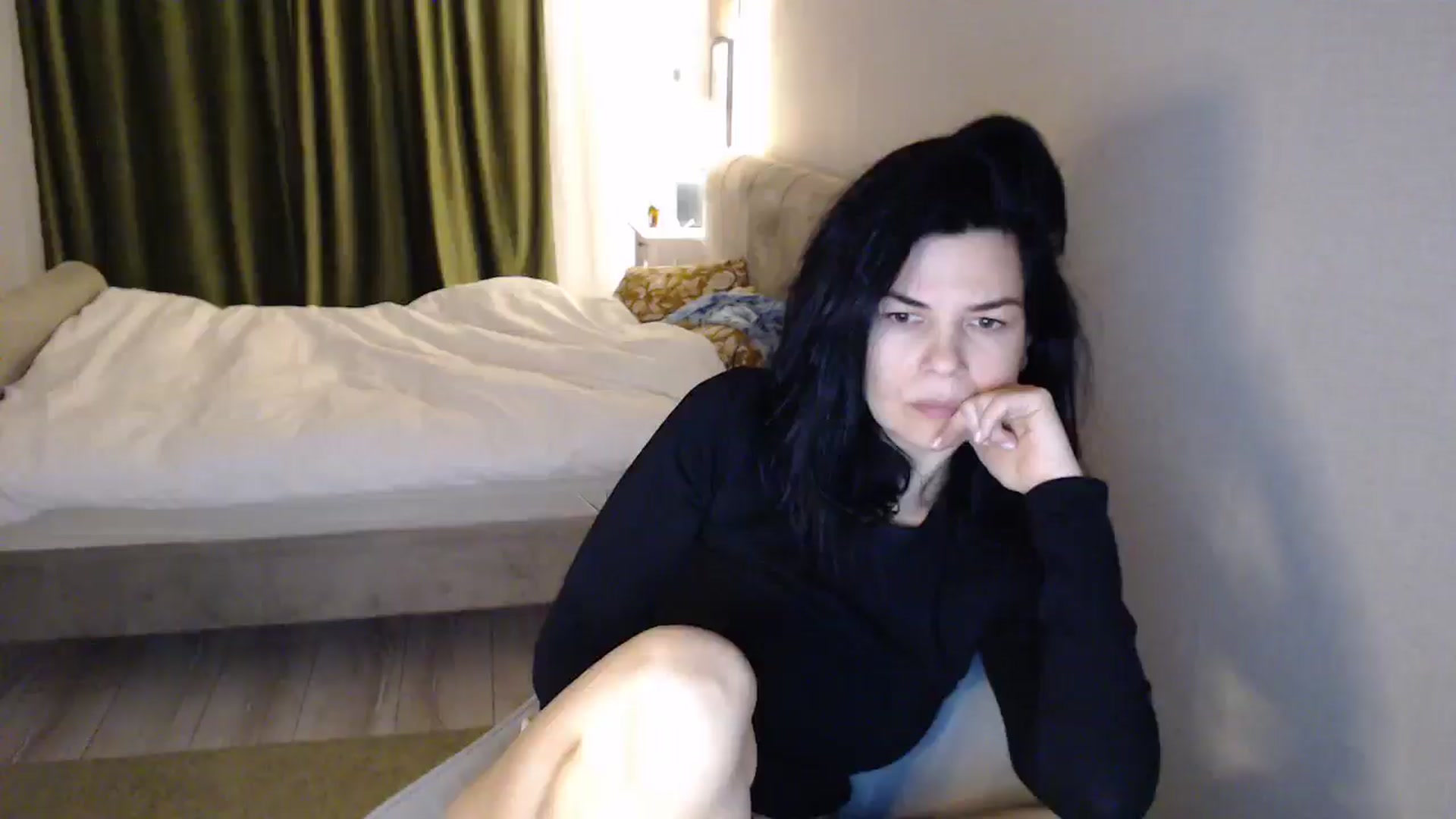 Gallery image thumbnail from Darkella's myfreecams stream on, 12/28/2025, 23:53 image 5 of 20