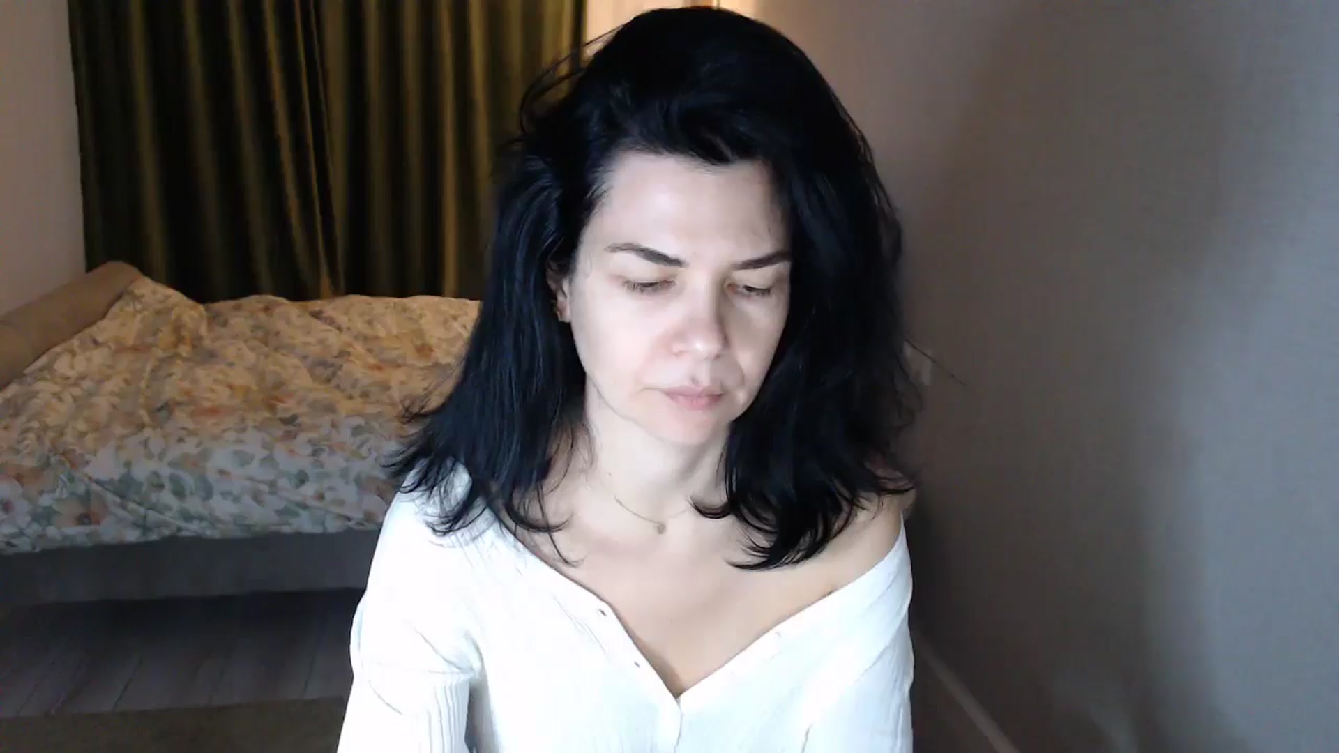 Gallery image thumbnail from Darkella's myfreecams stream on, 01/02/2026, 01:36 image 18 of 20
