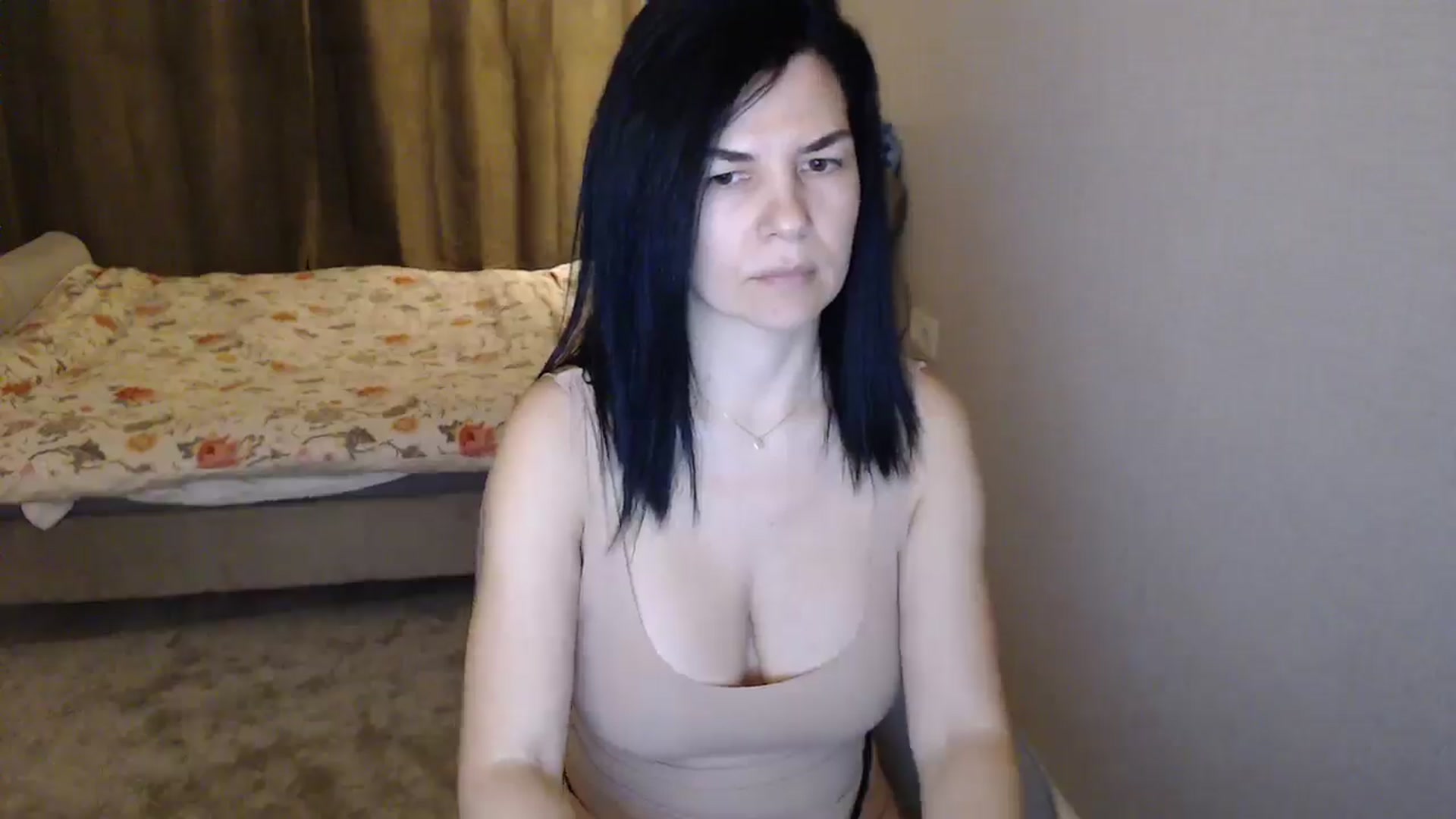 Gallery image thumbnail from Darkella's myfreecams stream on, 01/26/2026, 24:22 image 18 of 20