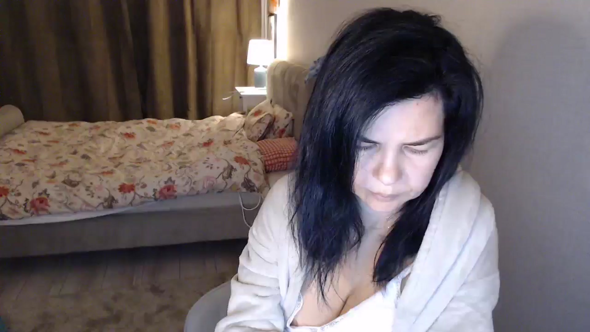Gallery image thumbnail from Darkella's myfreecams stream on, 02/13/2026, 01:16 image 16 of 20