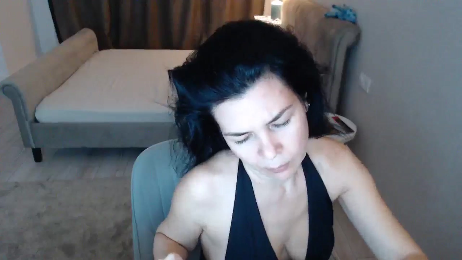 Gallery image thumbnail from Darkella's myfreecams stream on, 03/31/2026, 01:11 image 6 of 20