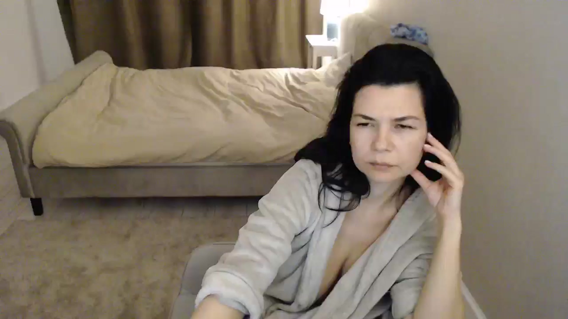Gallery image thumbnail from Darkella's myfreecams stream on, 04/09/2026, 24:32 image 6 of 20