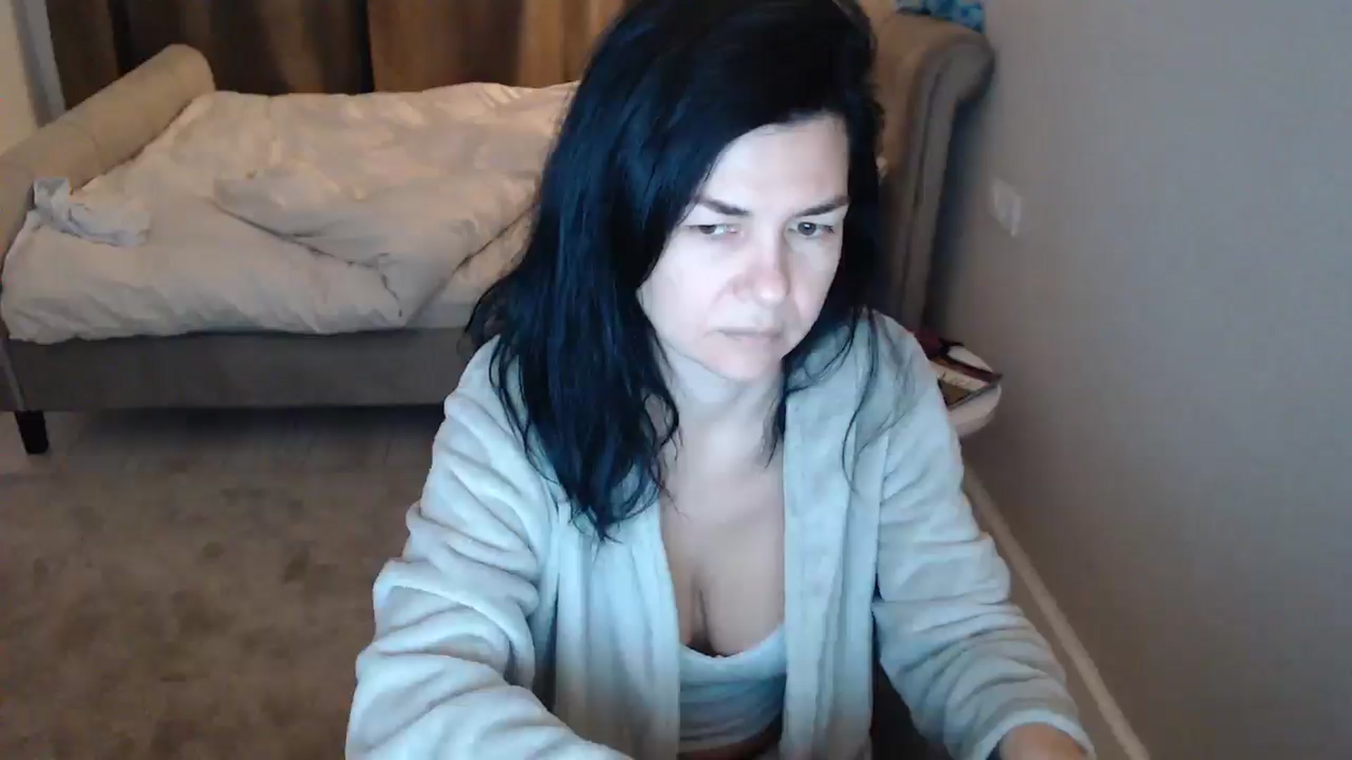 Gallery image thumbnail from Darkella's myfreecams stream on, 04/16/2026, 24:00 image 15 of 20
