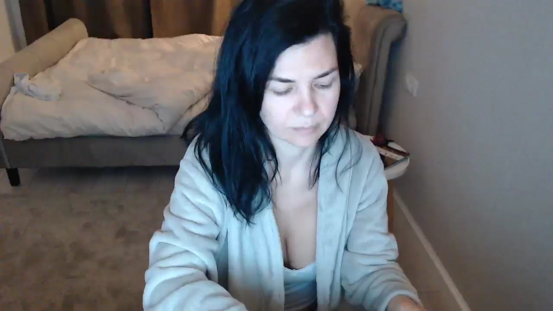 Gallery image thumbnail from Darkella's myfreecams stream on, 04/16/2026, 24:00 image 13 of 20
