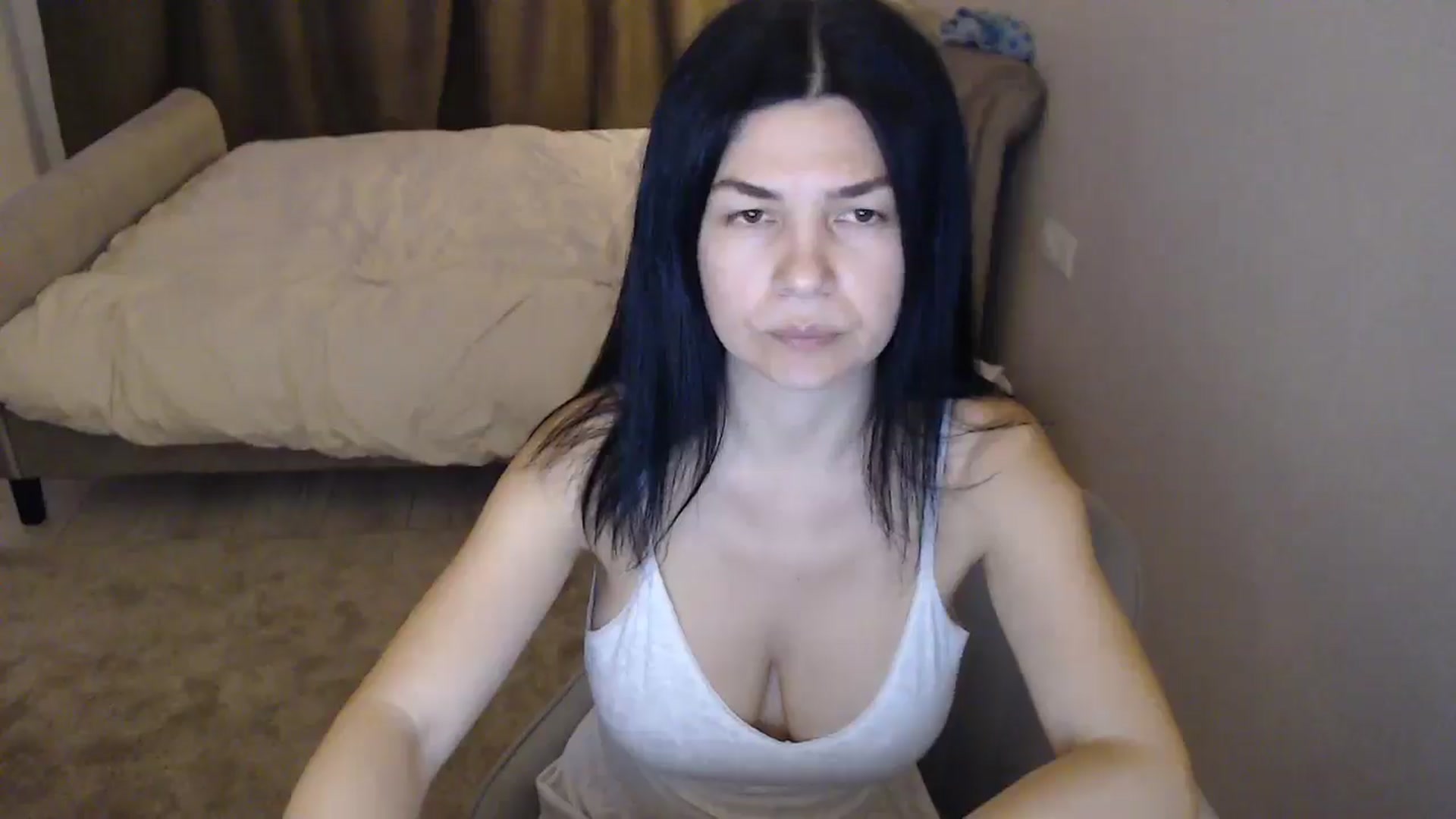 Gallery image thumbnail from Darkella's myfreecams stream on, 04/16/2026, 23:05 image 6 of 20