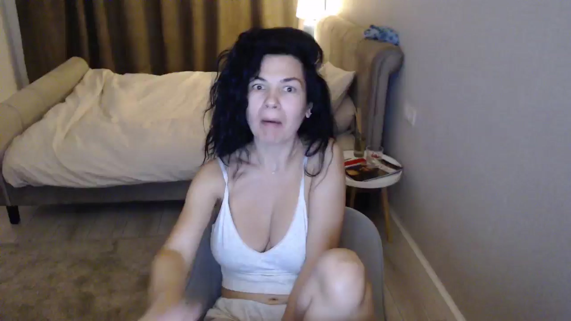 Gallery image thumbnail from Darkella's myfreecams stream on, 04/19/2026, 22:50 image 18 of 20