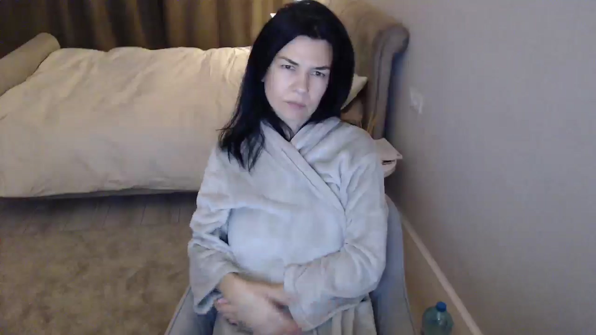 Gallery image thumbnail from Darkella's myfreecams stream on, 05/02/2026, 24:58 image 8 of 20