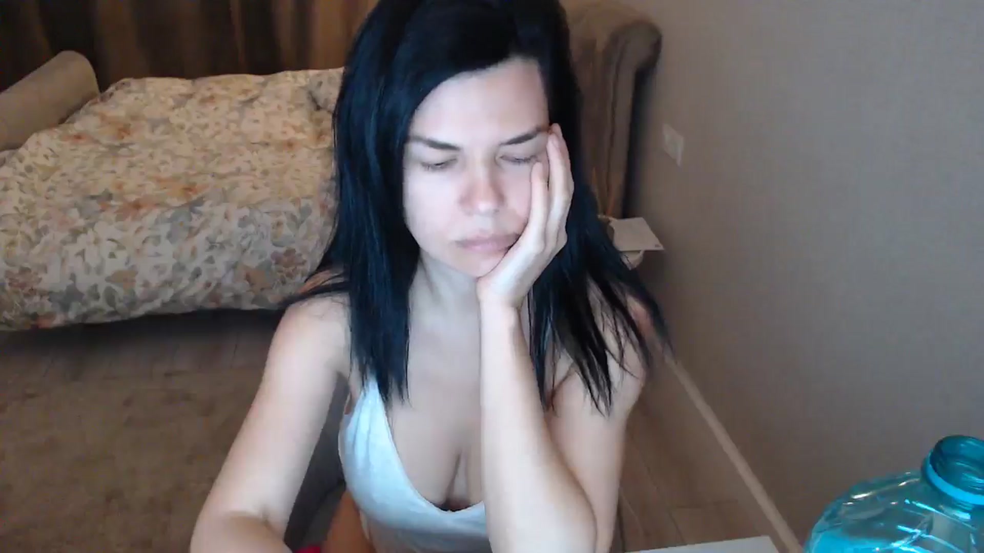 Gallery image thumbnail from Darkella's myfreecams stream on, 05/05/2026, 23:09 image 18 of 20
