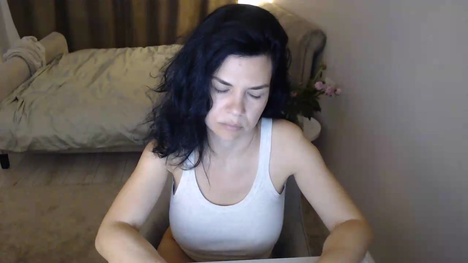 Gallery image thumbnail from Darkella's myfreecams stream on, 05/17/2026, 23:18 image 20 of 20