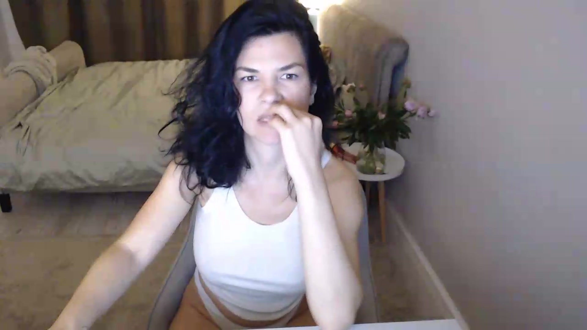 Gallery image thumbnail from Darkella's myfreecams stream on, 05/17/2026, 23:18 image 10 of 20