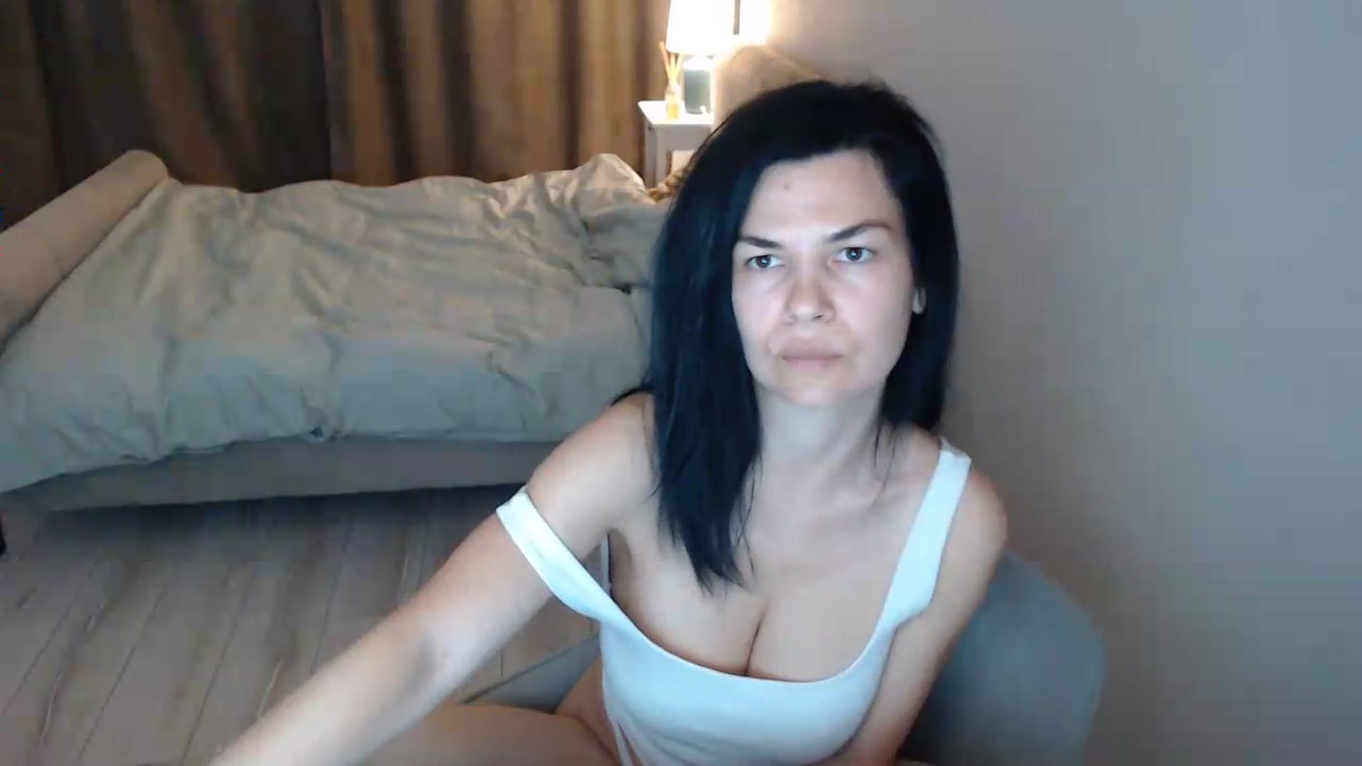 Gallery image thumbnail from Darkella's myfreecams stream on, 05/19/2026, 23:12 image 14 of 20