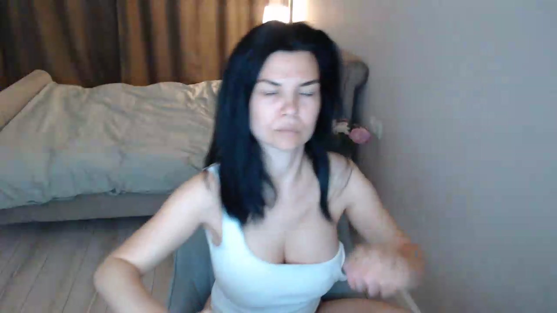 Gallery image thumbnail from Darkella's myfreecams stream on, 05/19/2026, 23:59 image 8 of 20