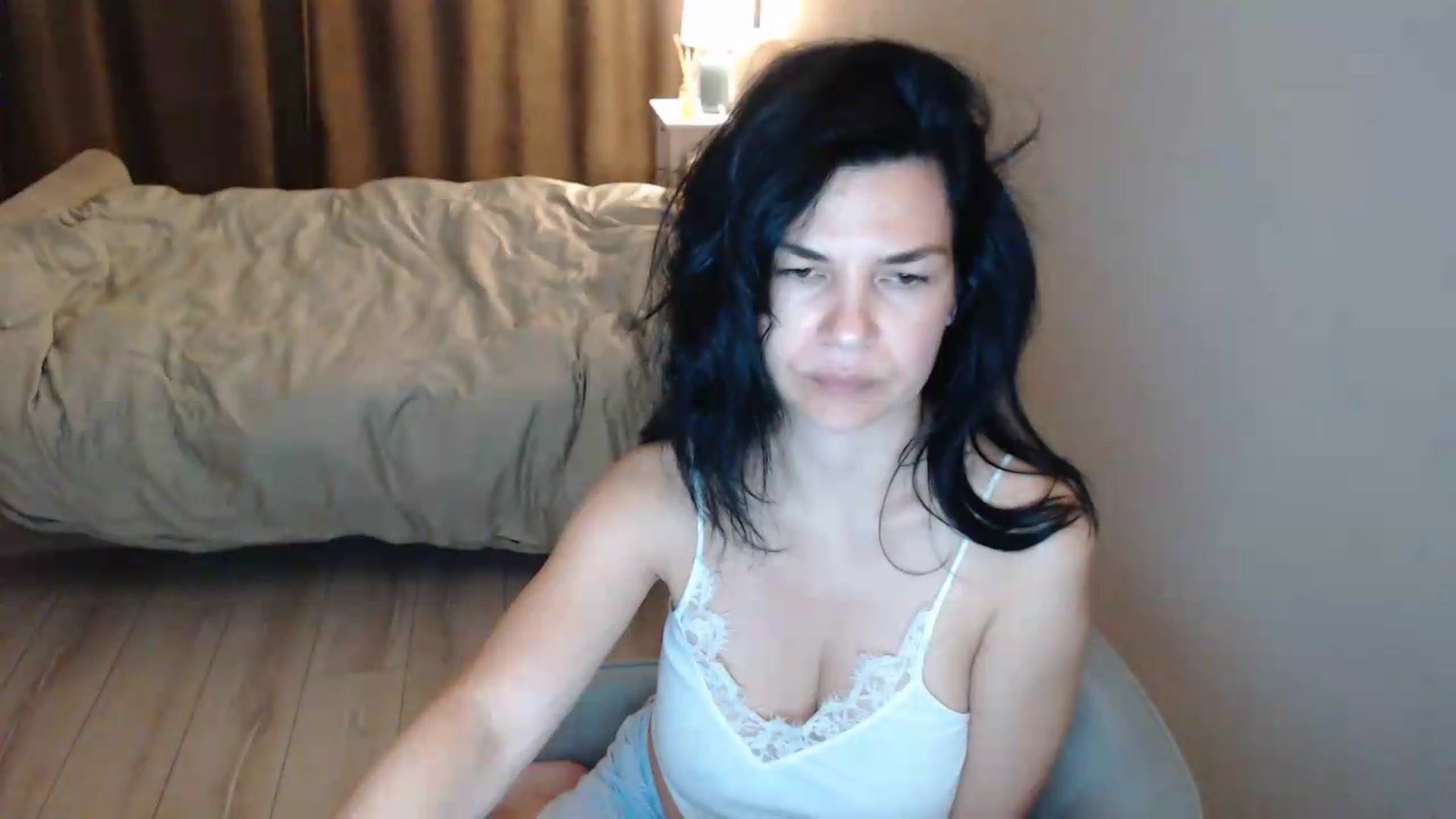 Gallery image thumbnail from Darkella's myfreecams stream on, 05/20/2026, 23:27 image 6 of 20
