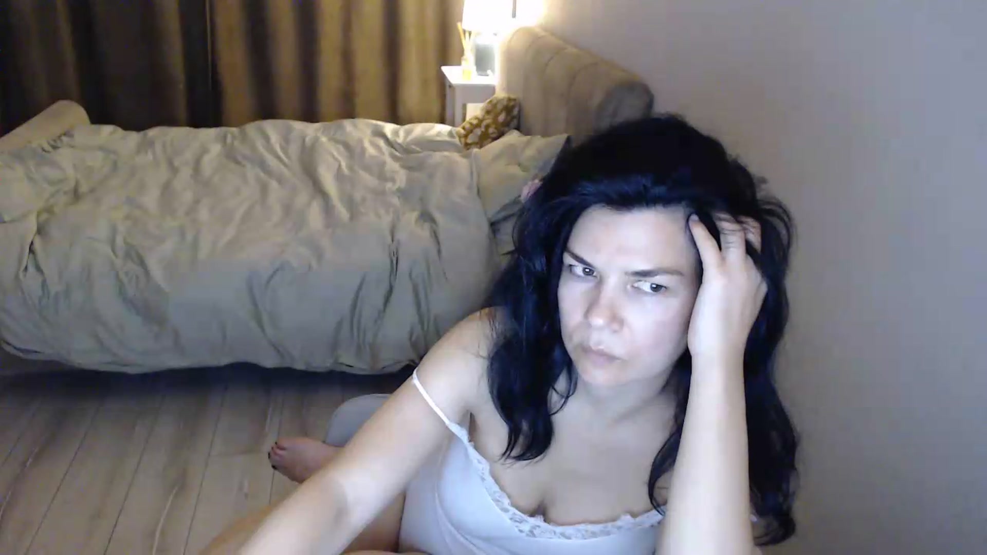 Gallery image thumbnail from Darkella's myfreecams stream on, 05/20/2026, 23:27 image 19 of 20